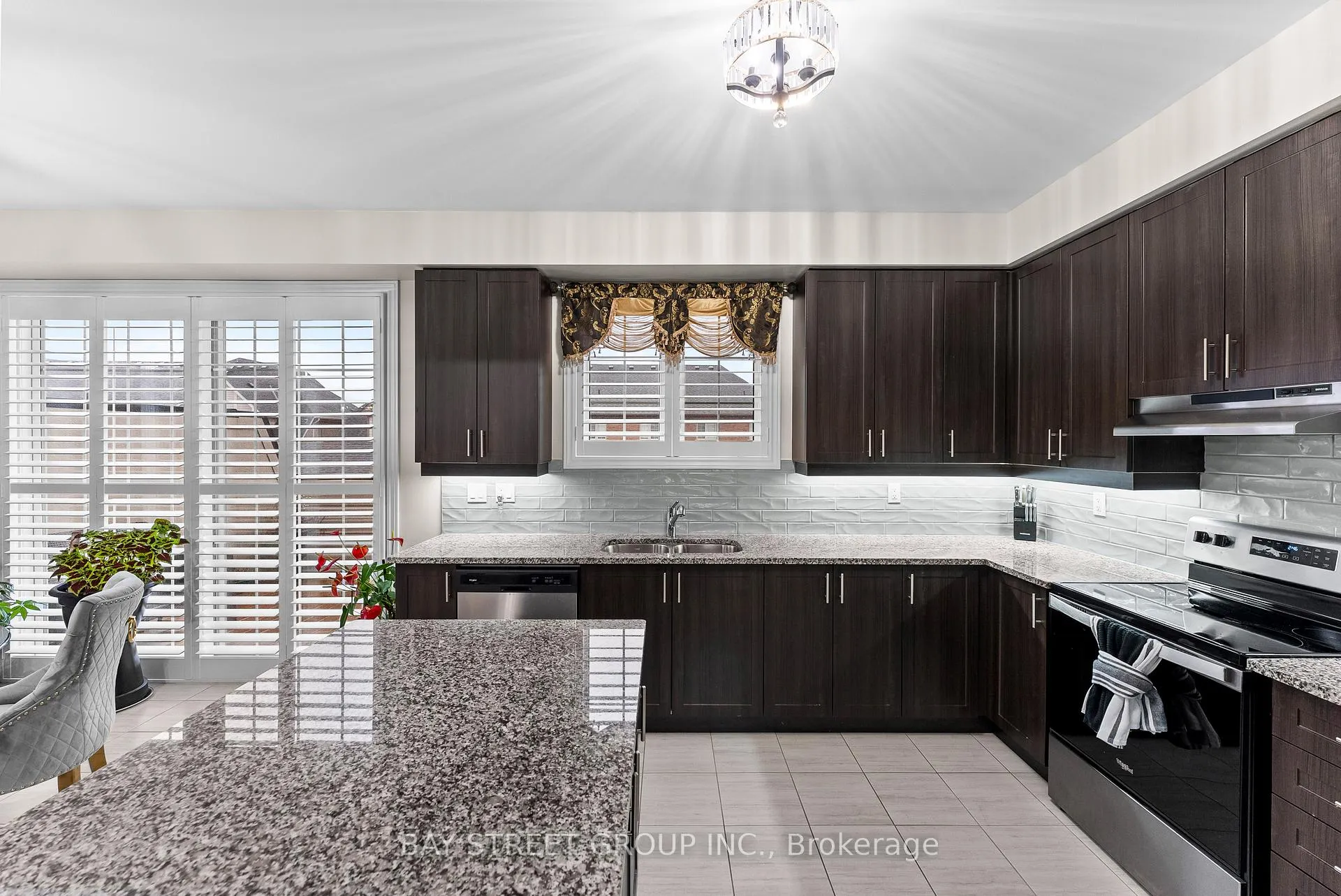 Photo 21 of 310 Coronation Road, Whitby, Rural Whitby — HOMEH