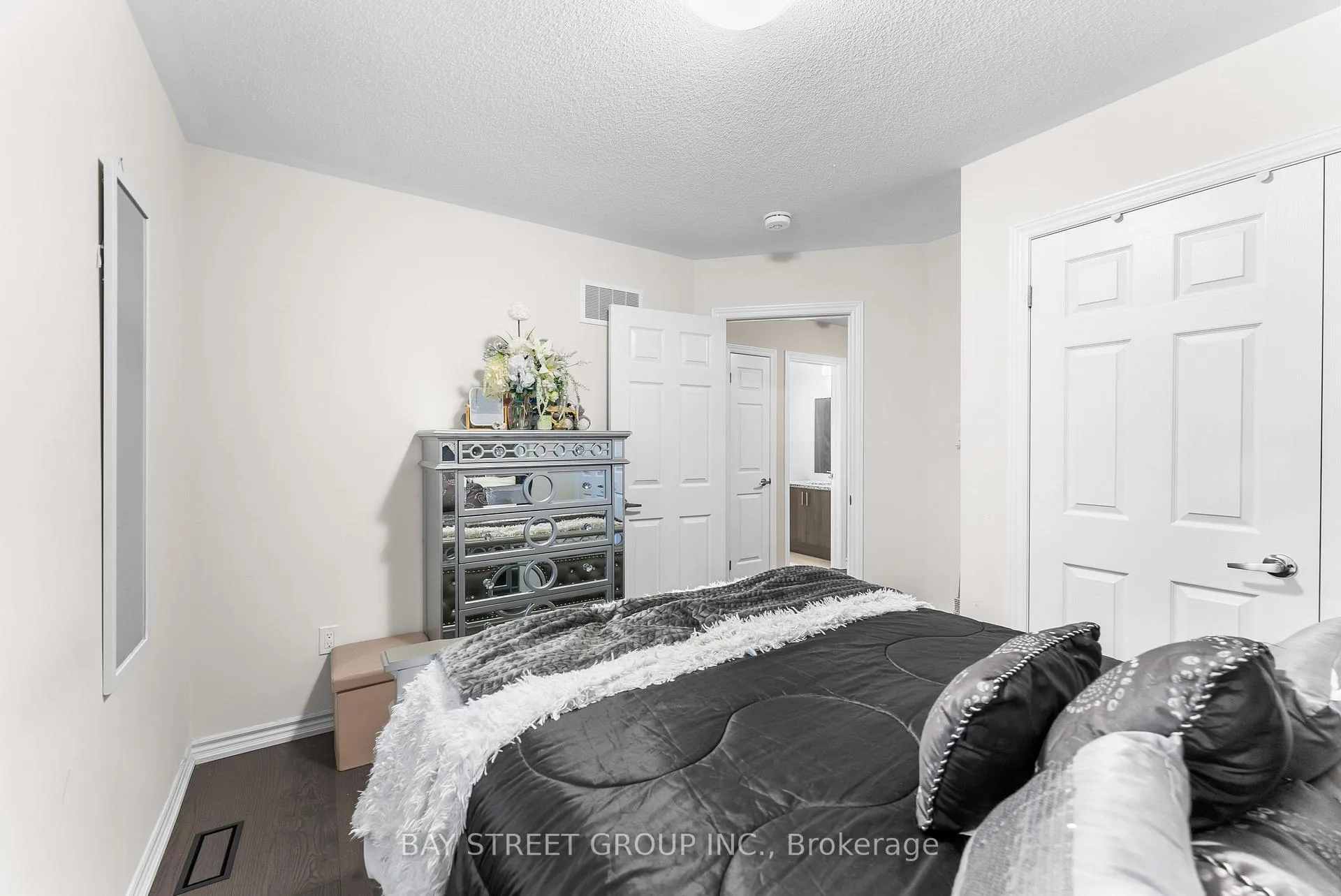 Photo 37 of 310 Coronation Road, Whitby, Rural Whitby — HOMEH