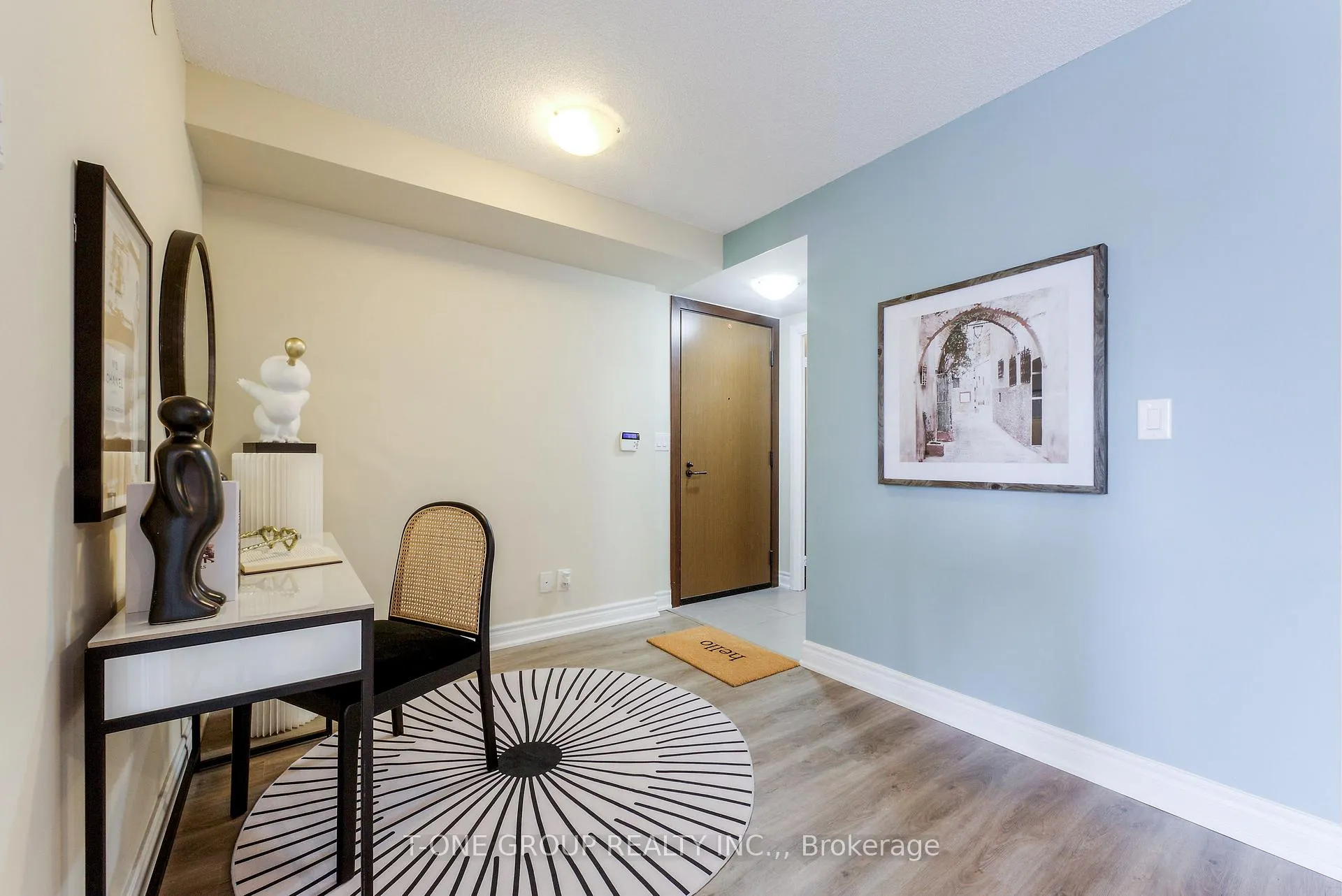 Photo 10 of Unit 906, 1 Uptown Drive, Markham, Unionville — HOMEH