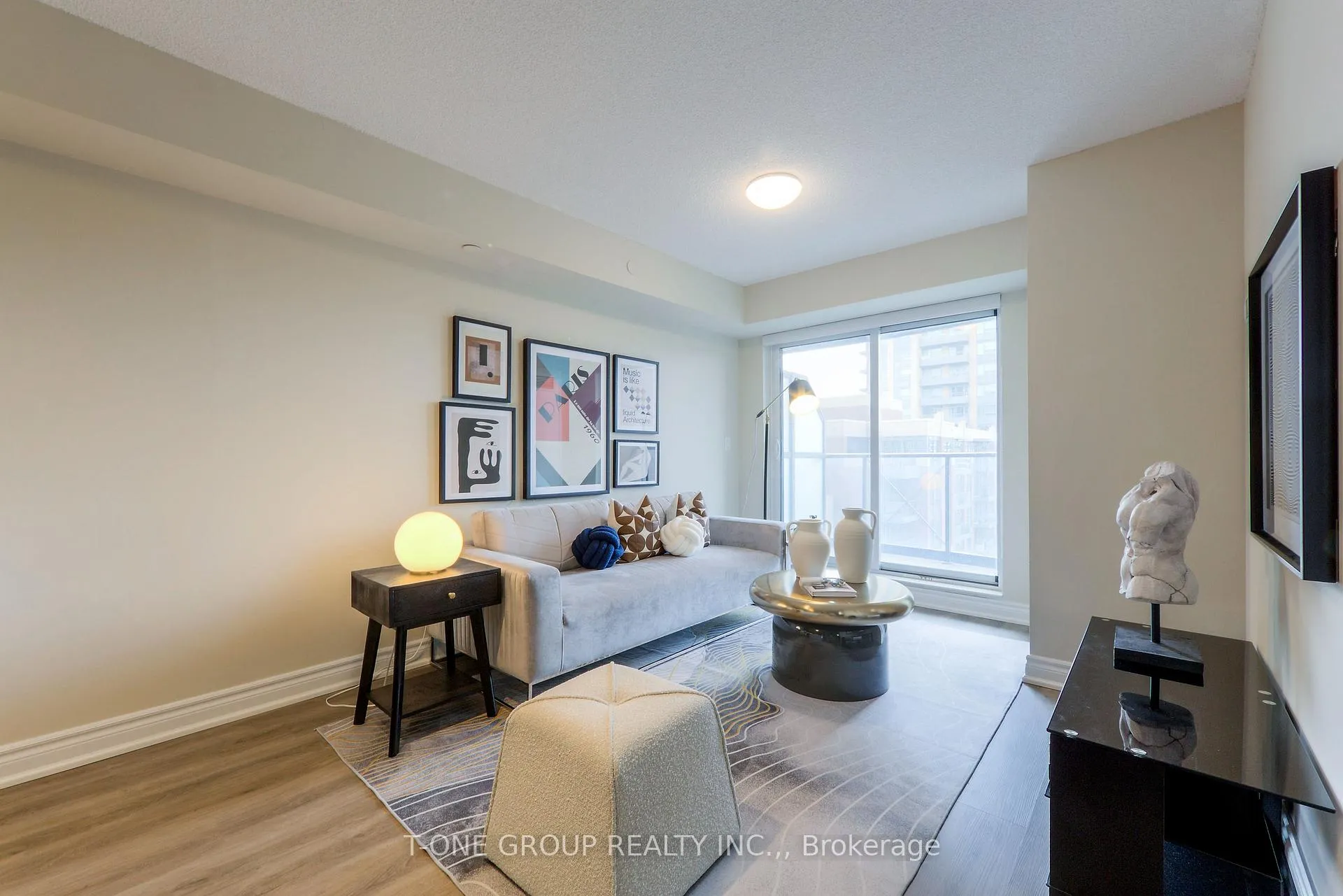 Photo 14 of Unit 906, 1 Uptown Drive, Markham, Unionville — HOMEH