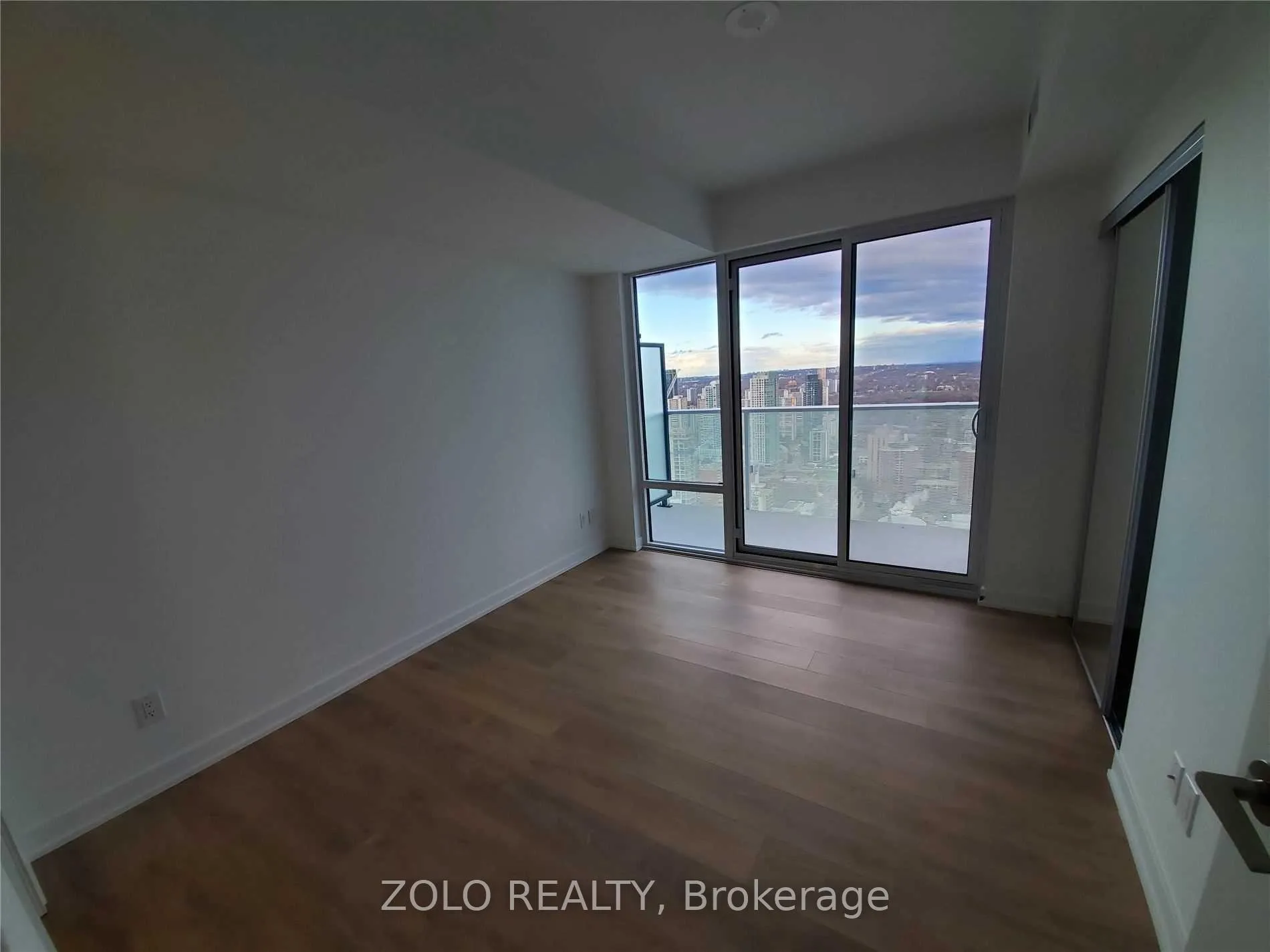 Photo 4 of Unit 4409, 501 Yonge Street, Toronto, Church-Yonge Corridor — HOMEH