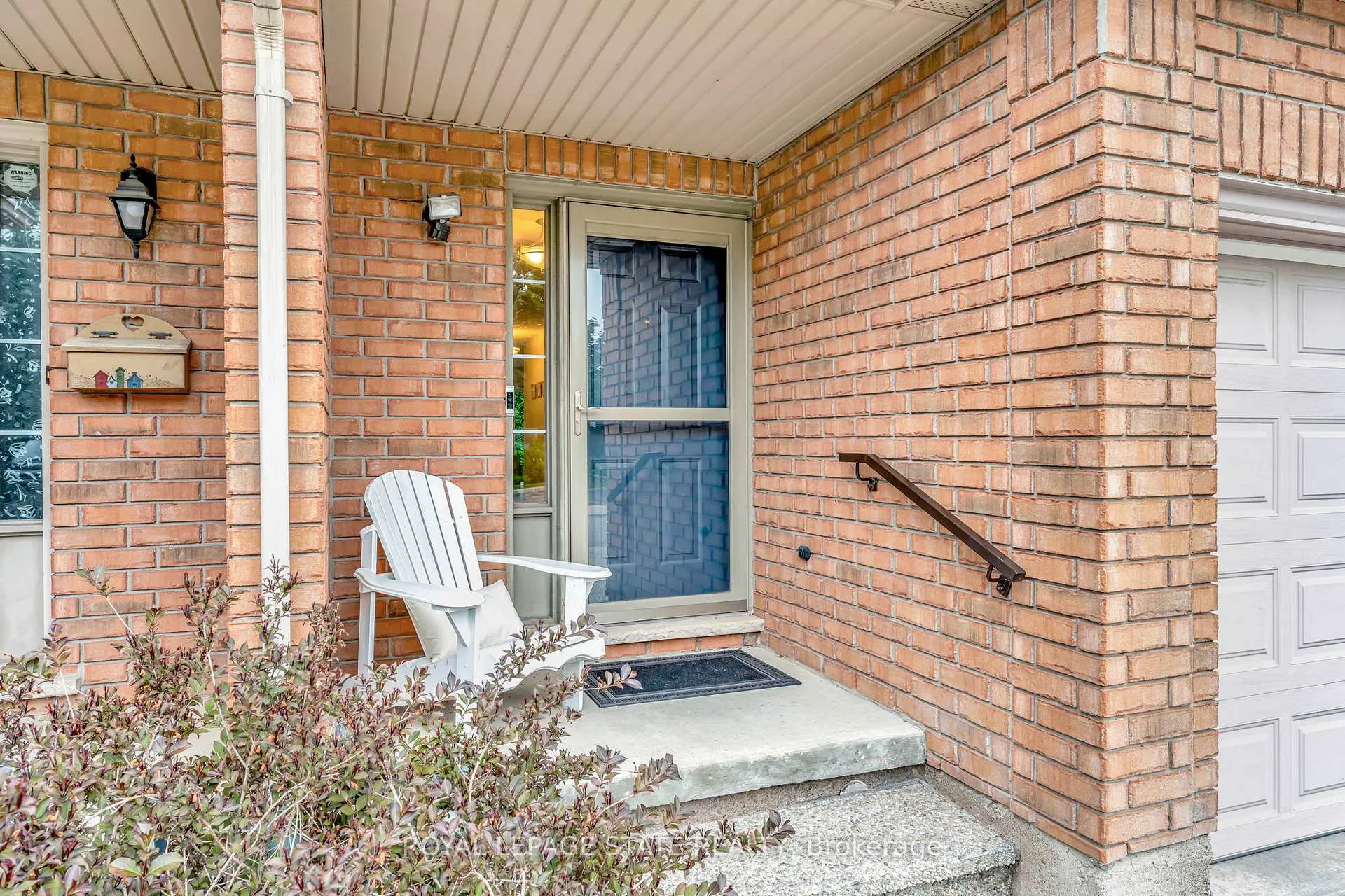 Photo 4 of Unit 20, 348 Highland Road W, Hamilton, Stoney Creek Mountain — HOMEH