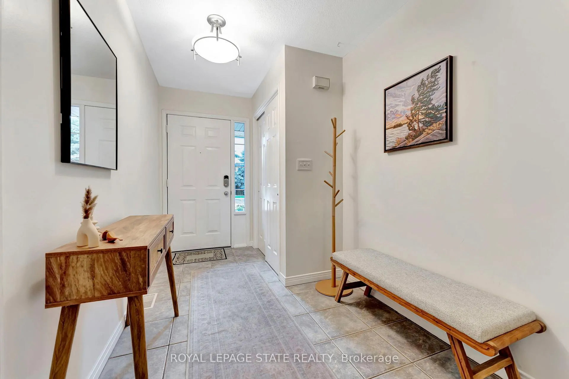 Photo 5 of Unit 20, 348 Highland Road W, Hamilton, Stoney Creek Mountain — HOMEH