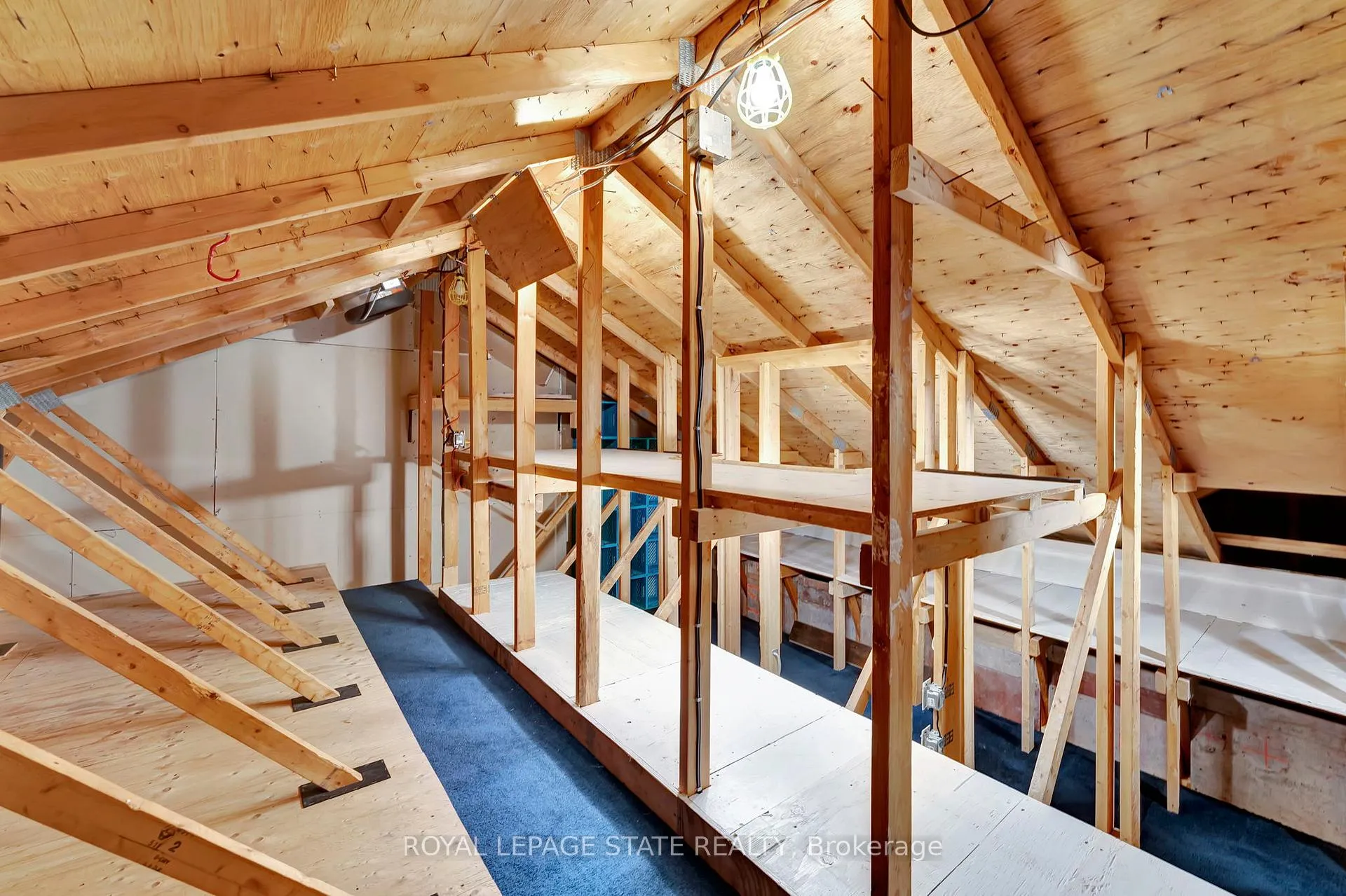 Photo 28 of Unit 20, 348 Highland Road W, Hamilton, Stoney Creek Mountain — HOMEH