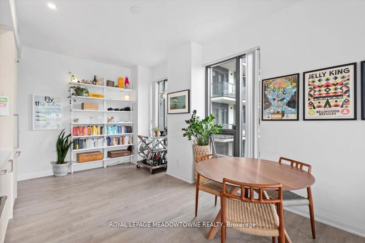 Photo 13 of Unit 302, 280 Howland Avenue, Toronto, The Annex — HOMEH