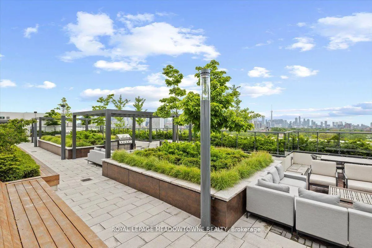 Photo 23 of Unit 302, 280 Howland Avenue, Toronto, The Annex — HOMEH