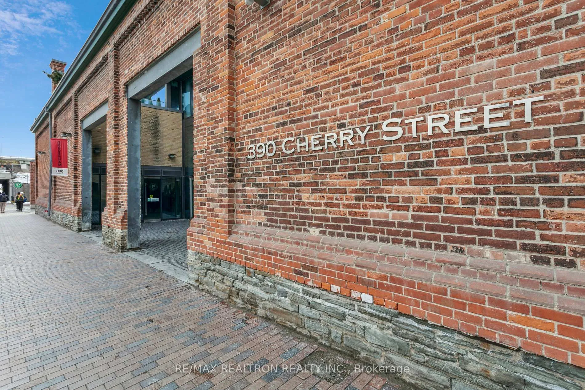 Photo 3 of Unit 2302, 390 Cherry Street, Toronto, Waterfront Communities — HOMEH