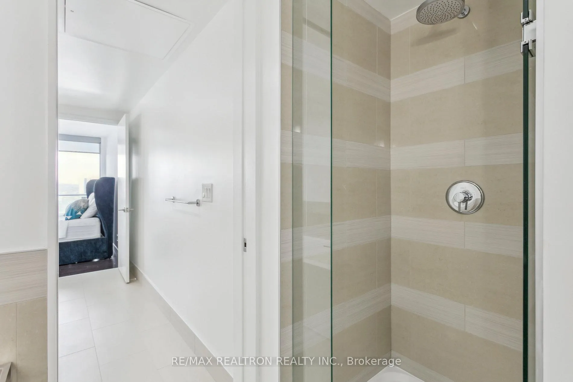 Photo 19 of Unit 2302, 390 Cherry Street, Toronto, Waterfront Communities — HOMEH
