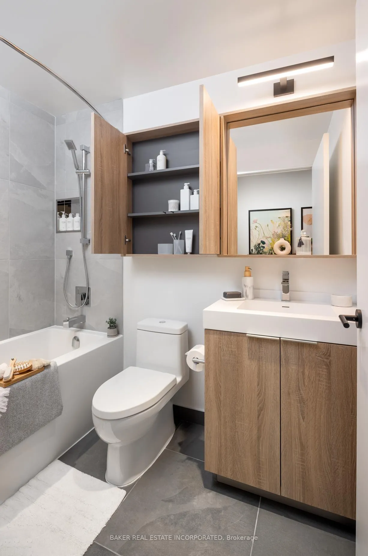 Photo 7 of Unit TH108, 181 Mill Street, Toronto, Waterfront Communities — HOMEH