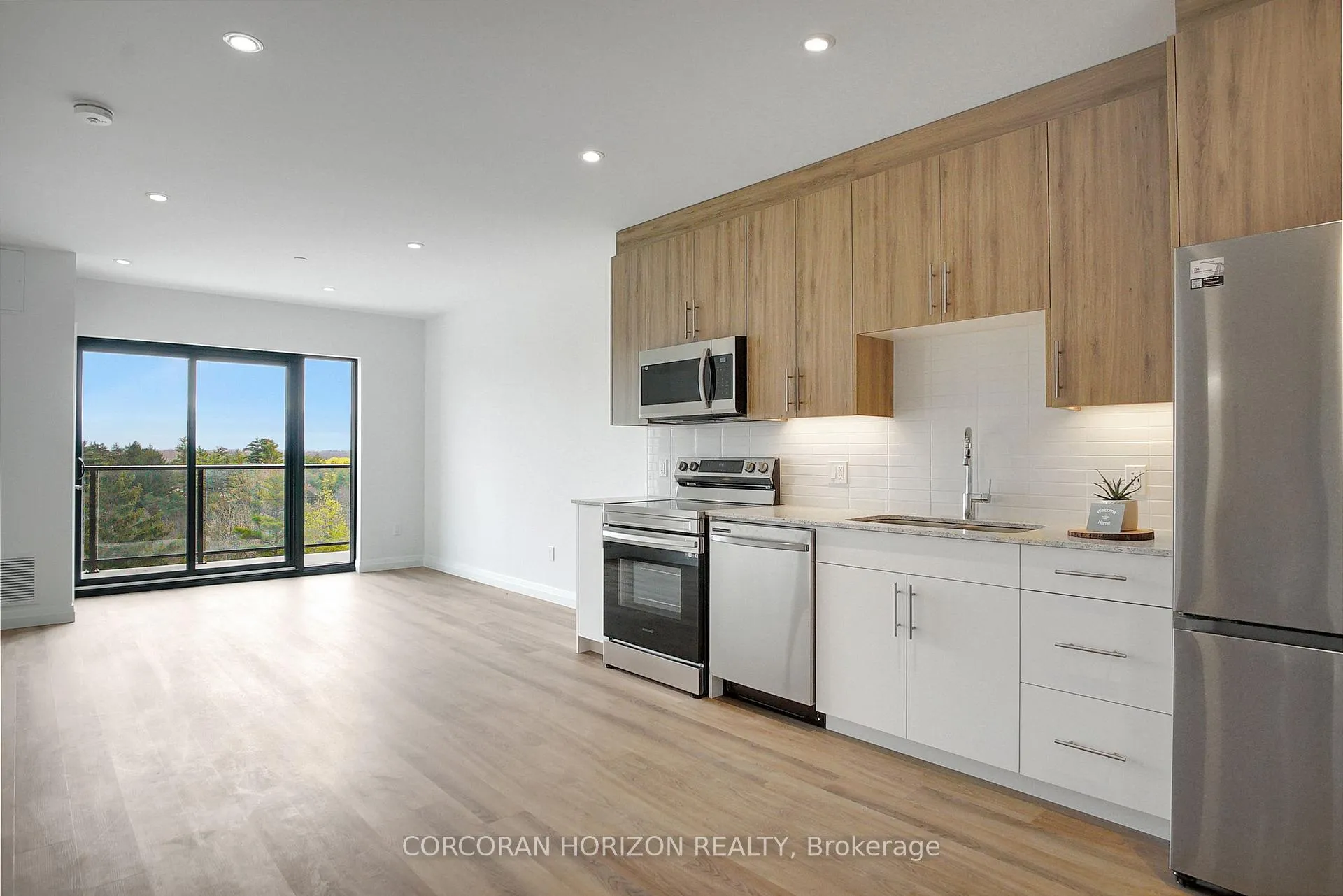 Photo 6 of Unit 817, 525 New Dundee Road, Kitchener — HOMEH