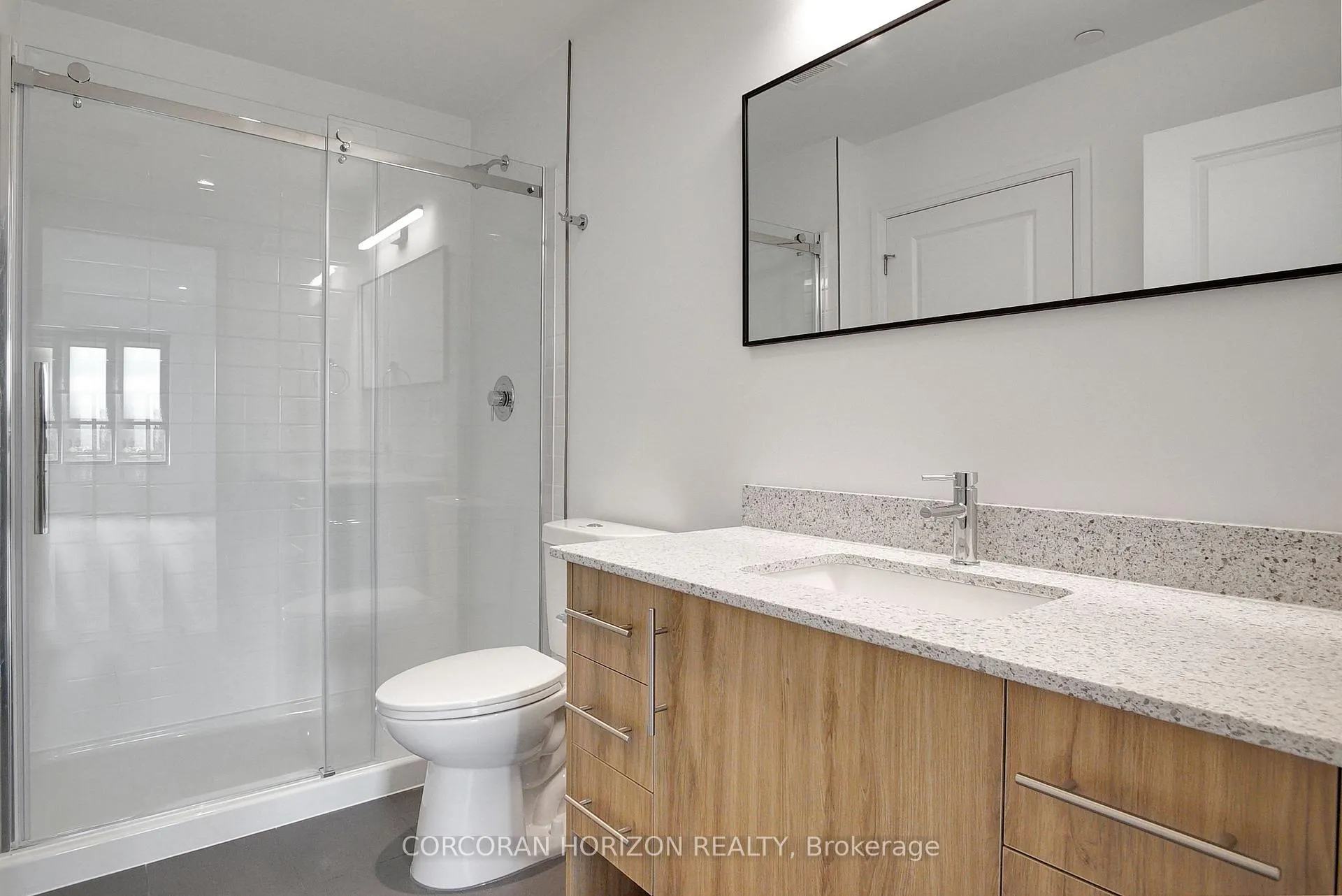 Photo 14 of Unit 817, 525 New Dundee Road, Kitchener — HOMEH