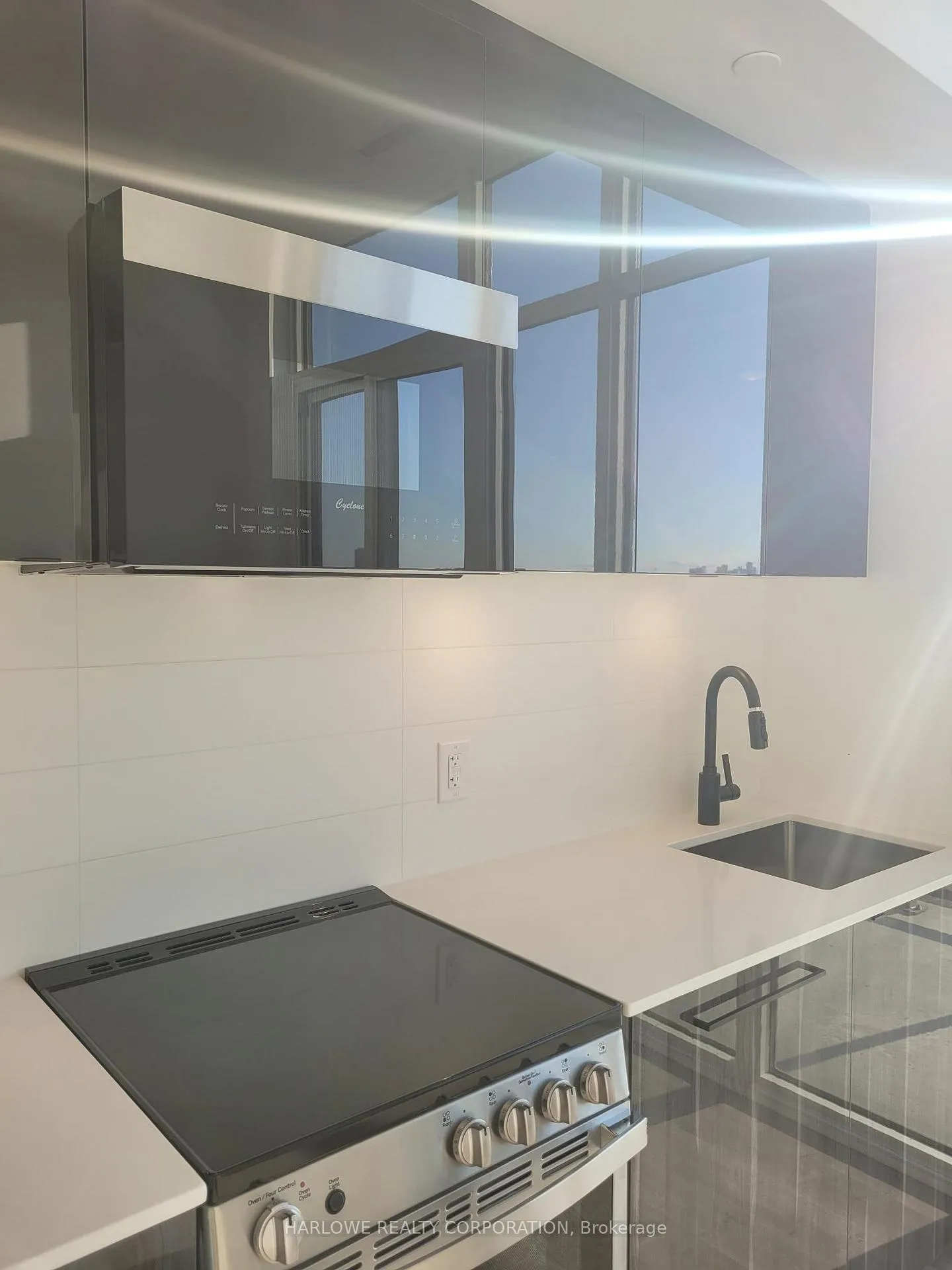 Photo 2 of Unit PH01, 2369 Danforth Avenue, Toronto, East End-Danforth — HOMEH