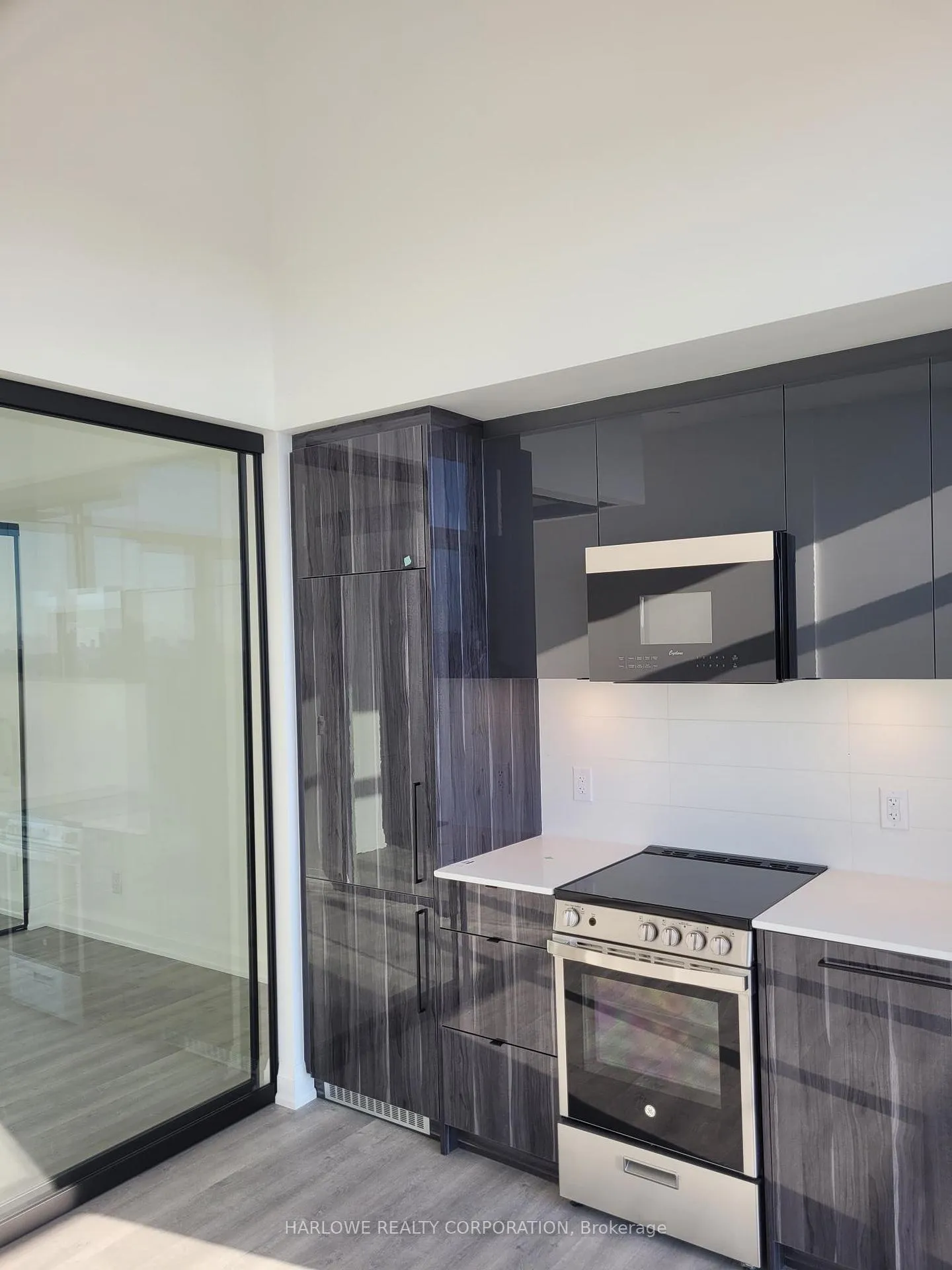 Photo 3 of Unit PH01, 2369 Danforth Avenue, Toronto, East End-Danforth — HOMEH