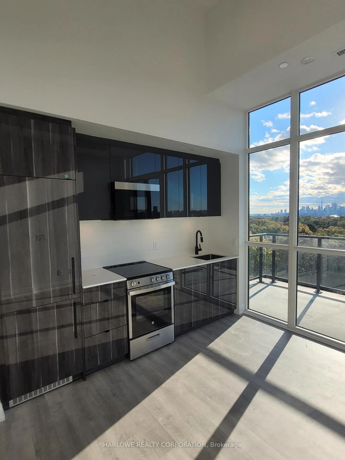 Photo 10 of Unit PH01, 2369 Danforth Avenue, Toronto, East End-Danforth — HOMEH