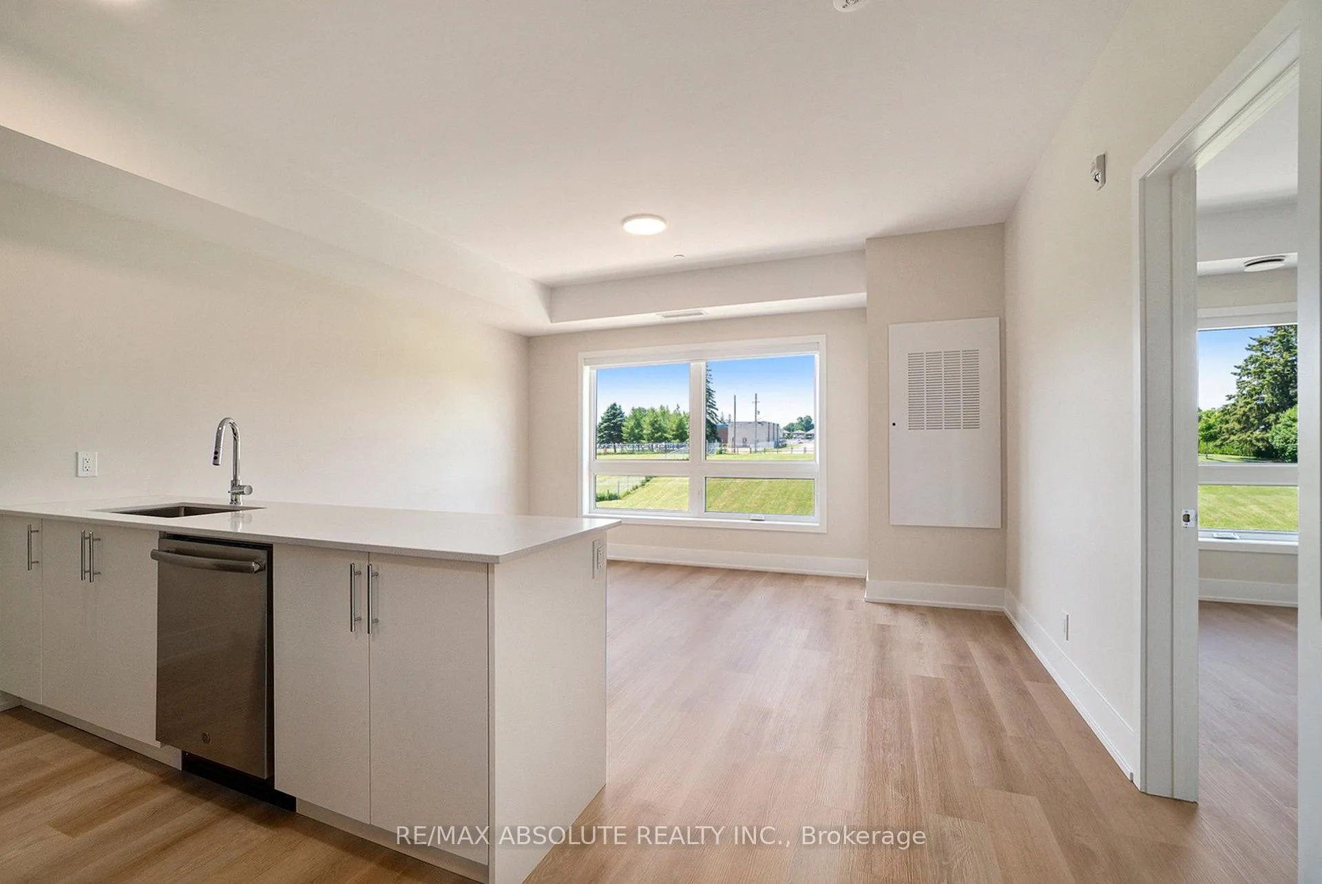 Photo 7 of Unit 407, 12 Thomas Street S, Arnprior — HOMEH