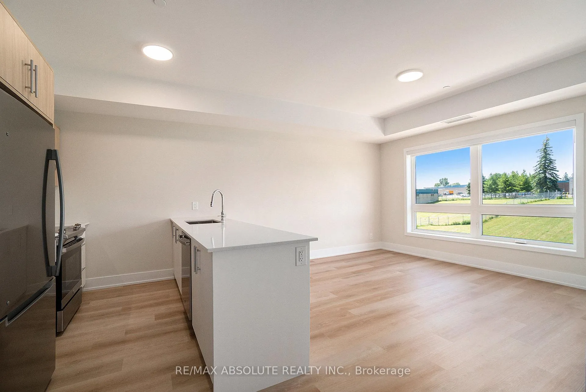 Photo 9 of Unit 407, 12 Thomas Street S, Arnprior — HOMEH