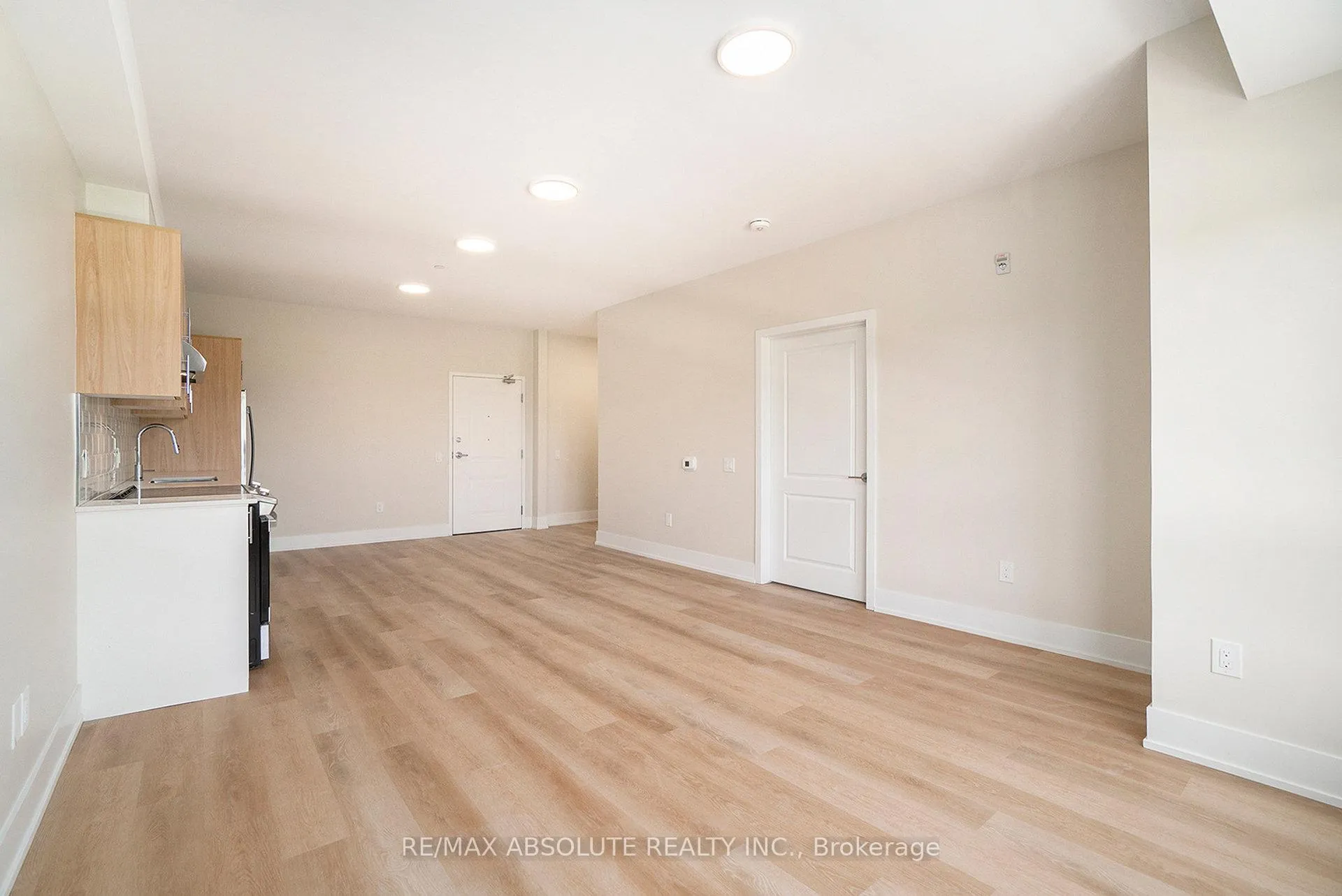 Photo 24 of Unit 407, 12 Thomas Street S, Arnprior — HOMEH