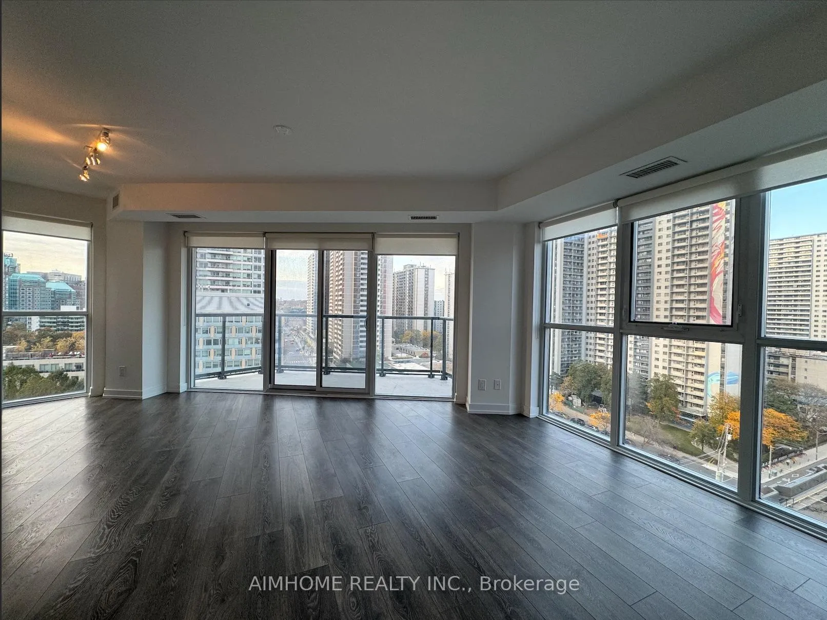 Photo 4 of Unit 1203, 159 Wellesley Street E, Toronto, Cabbagetown-South St. James Town — HOMEH