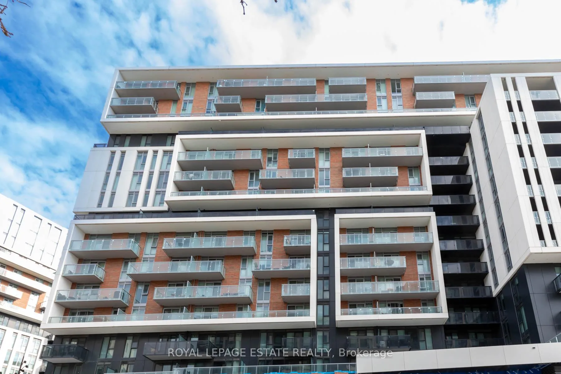 Photo 2 of Unit 1406, 8119 Birchmount Road, Markham, Unionville — HOMEH