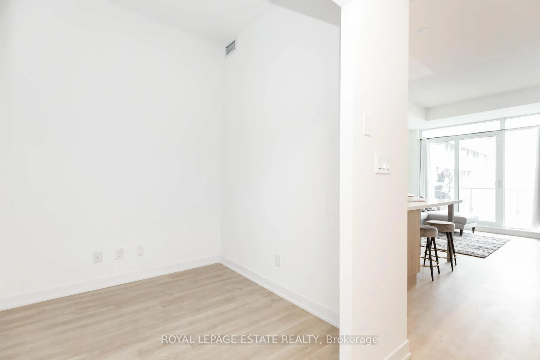 Photo 19 of Unit 1406, 8119 Birchmount Road, Markham, Unionville — HOMEH