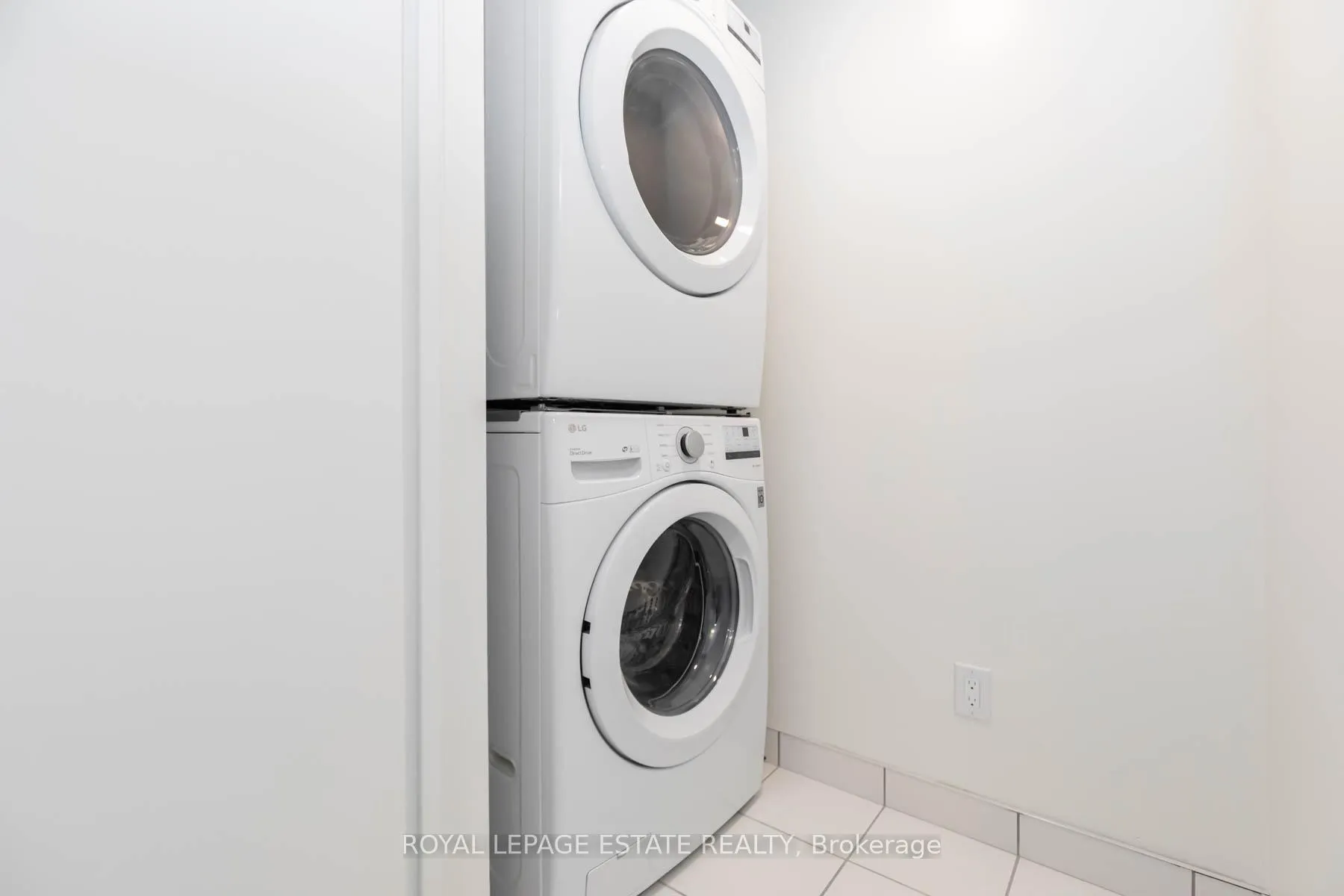 Photo 24 of Unit 1406, 8119 Birchmount Road, Markham, Unionville — HOMEH