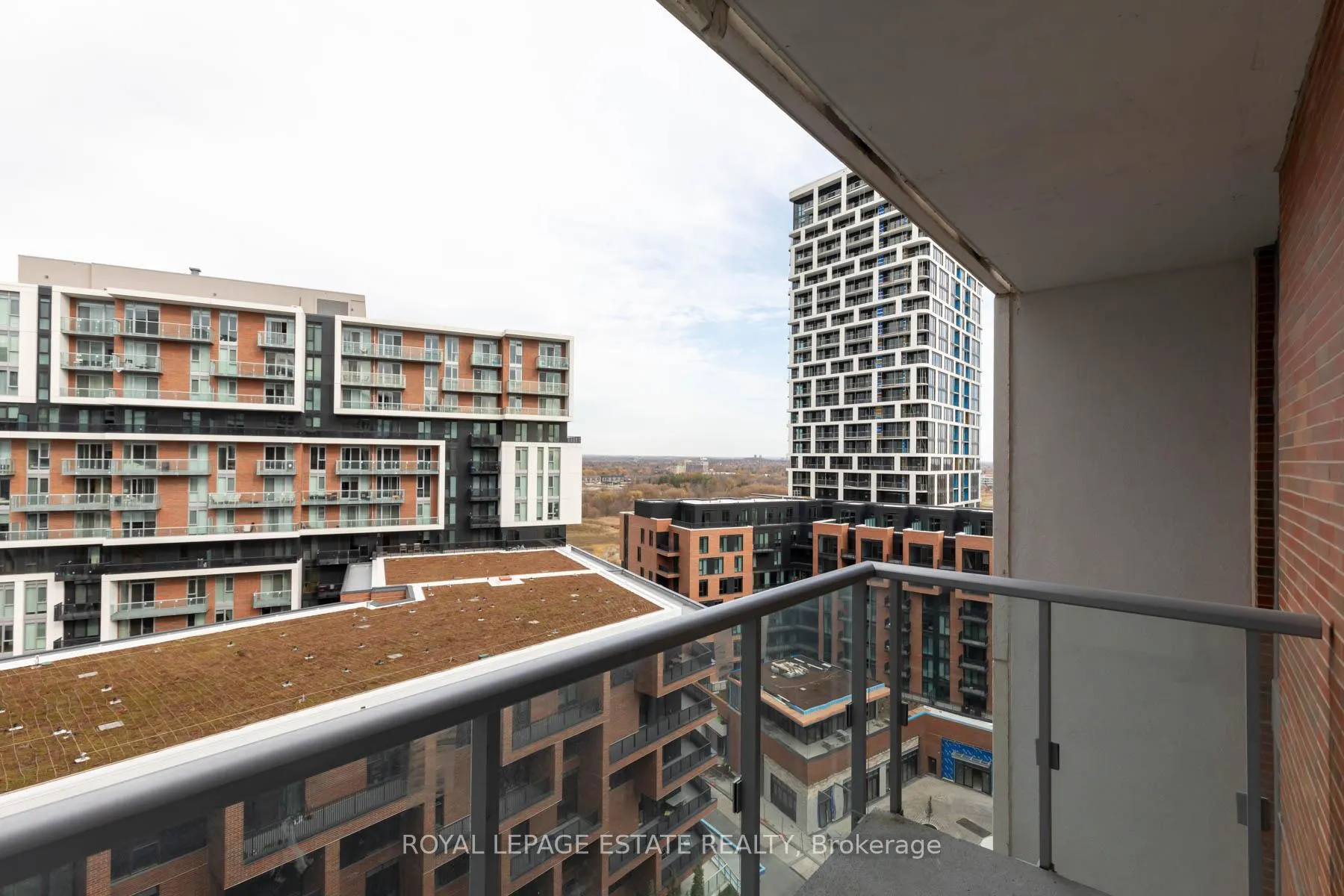 Photo 25 of Unit 1406, 8119 Birchmount Road, Markham, Unionville — HOMEH