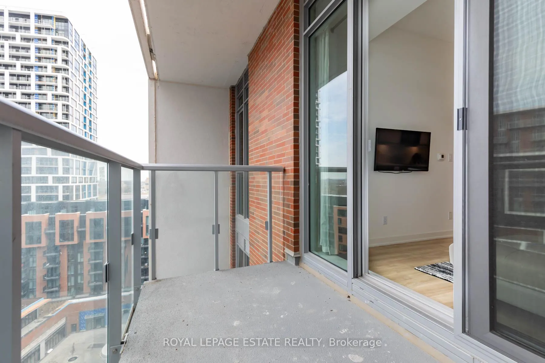 Photo 26 of Unit 1406, 8119 Birchmount Road, Markham, Unionville — HOMEH