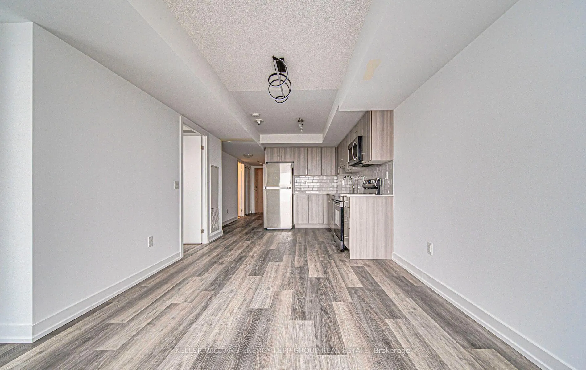Photo 11 of Unit 1609, 1435 Celebration Drive, Pickering, Bay Ridges — HOMEH
