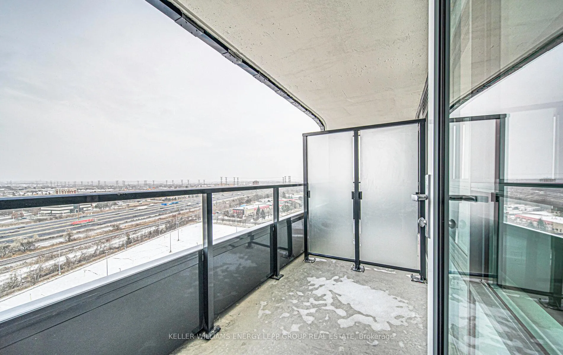 Photo 12 of Unit 1609, 1435 Celebration Drive, Pickering, Bay Ridges — HOMEH