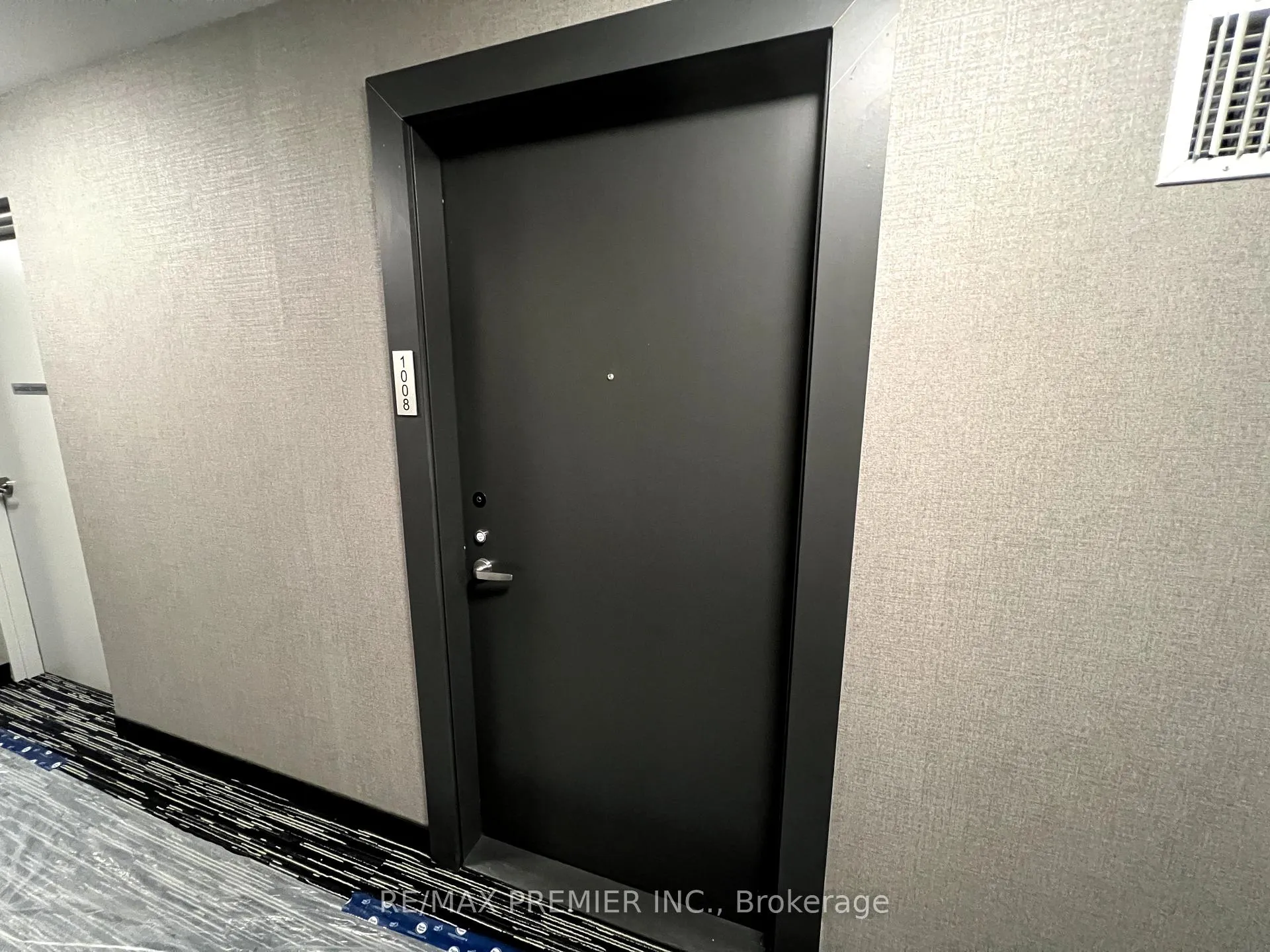 Photo 2 of Unit 1008, 286 Main Street, Toronto, East End-Danforth — HOMEH