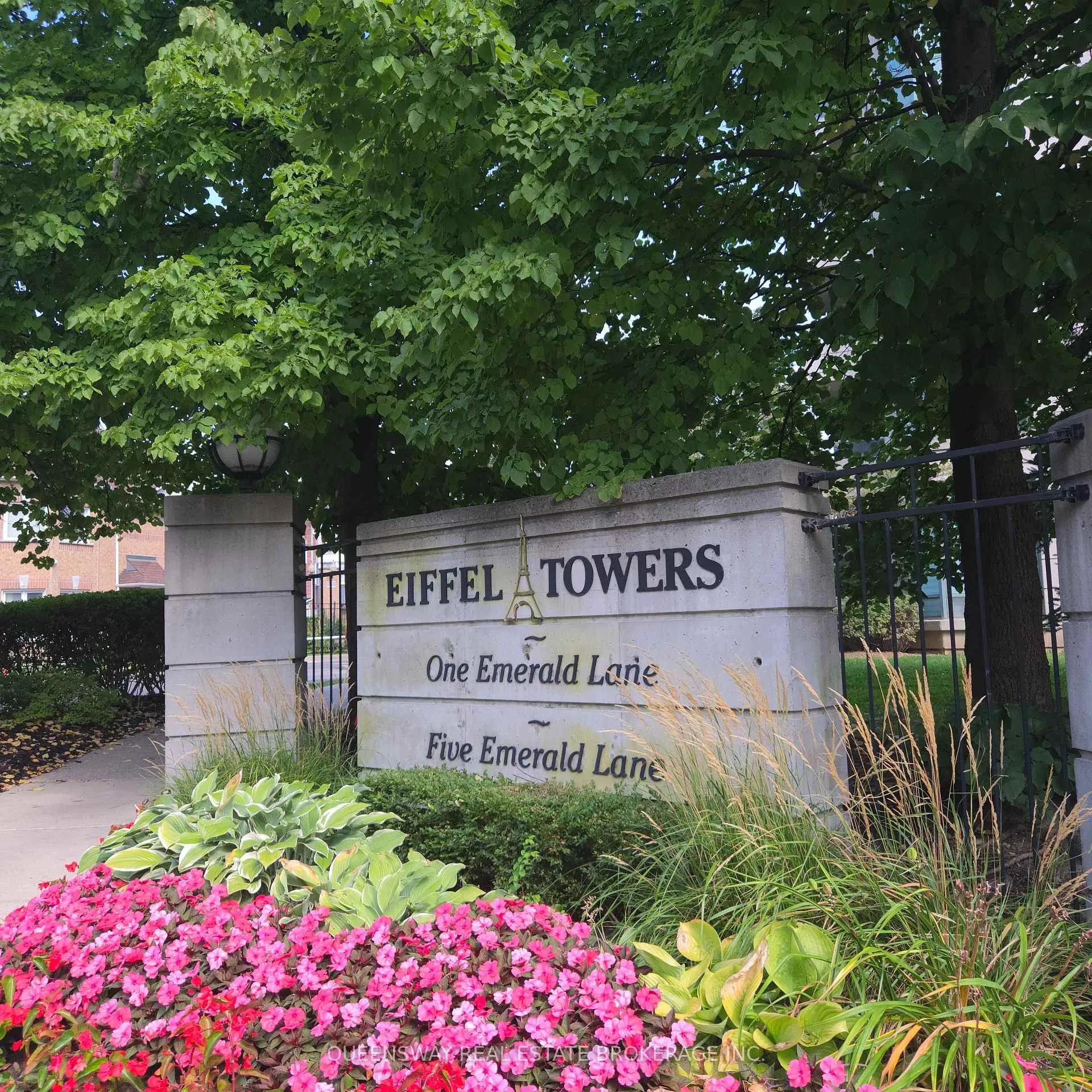 Photo 4 of Unit PH-107, 1 Emerald Lane, Vaughan, Crestwood-Springfarm-Yorkhill — HOMEH