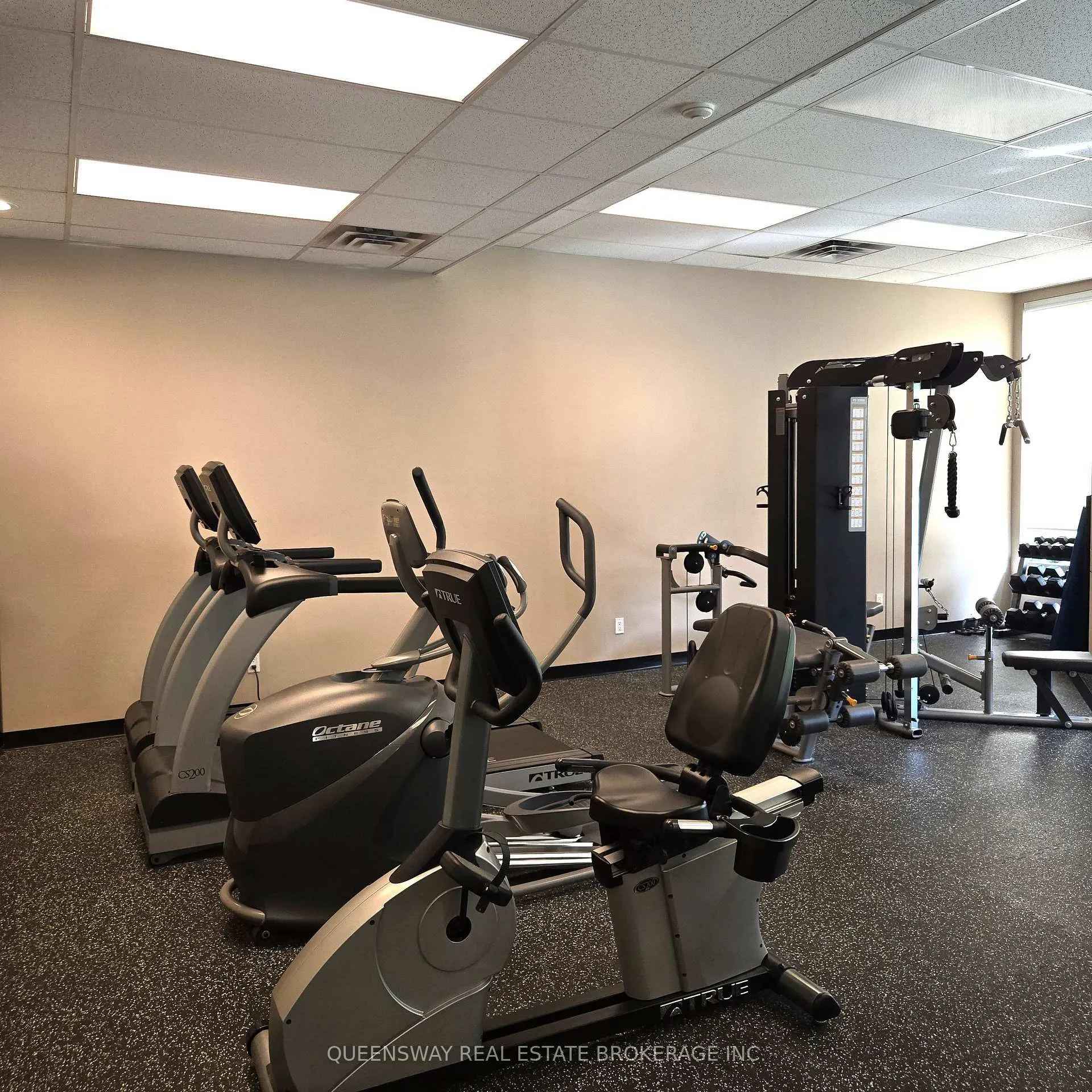 Photo 15 of Unit PH-107, 1 Emerald Lane, Vaughan, Crestwood-Springfarm-Yorkhill — HOMEH