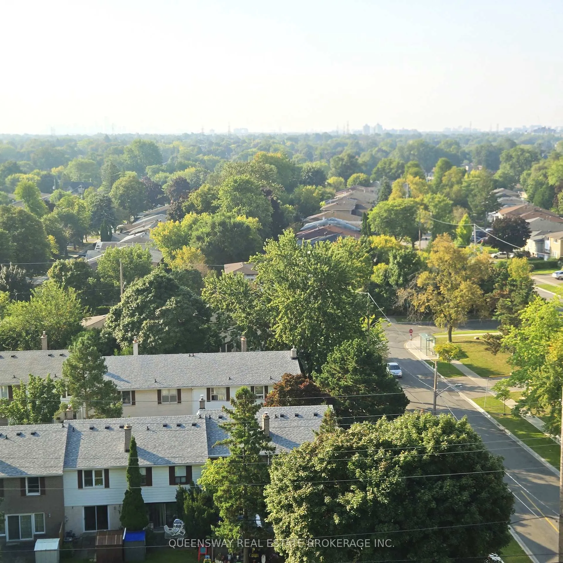 Photo 39 of Unit PH-107, 1 Emerald Lane, Vaughan, Crestwood-Springfarm-Yorkhill — HOMEH