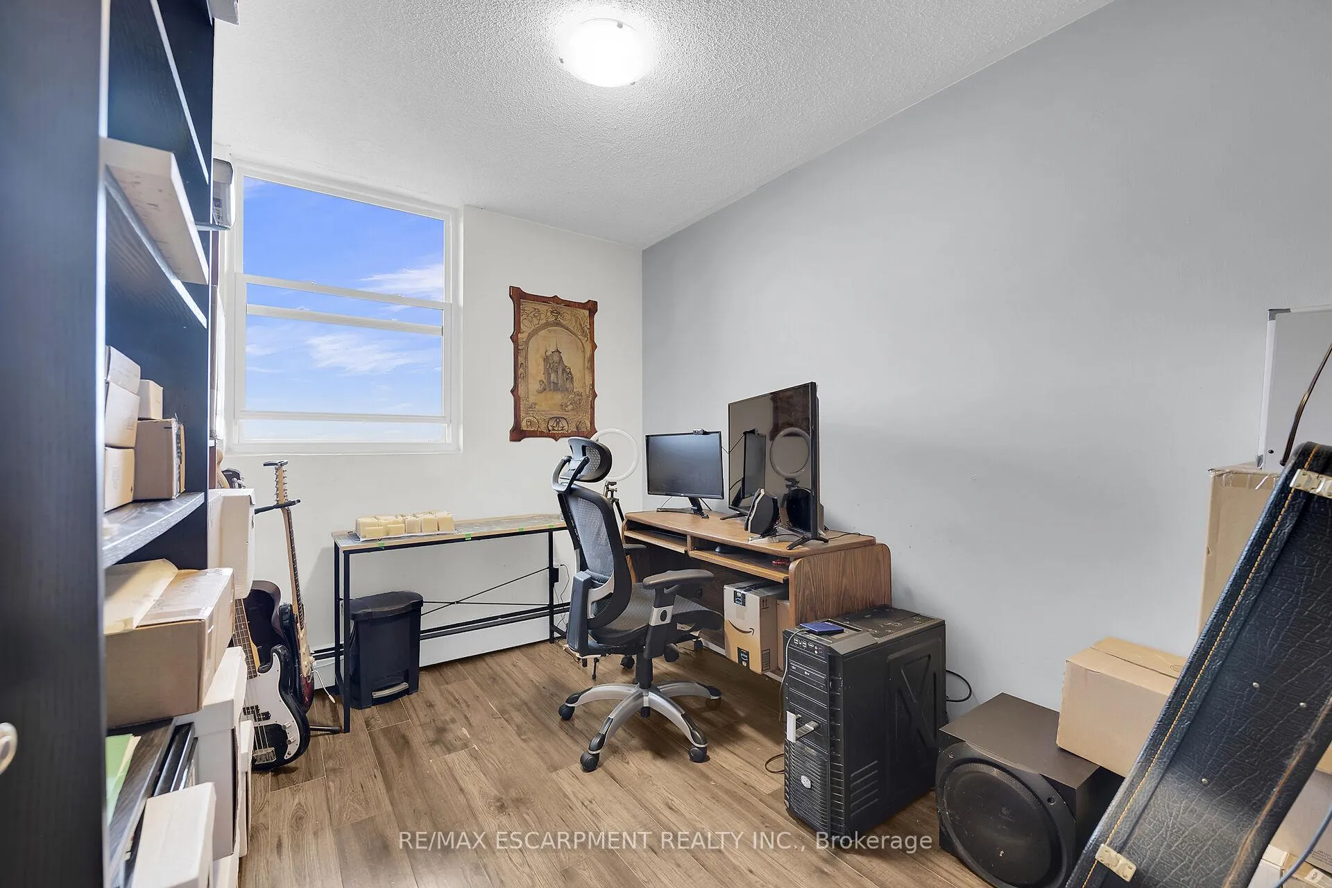 Photo 17 of Unit 826, 350 Quigley Road, Hamilton, Vincent — HOMEH
