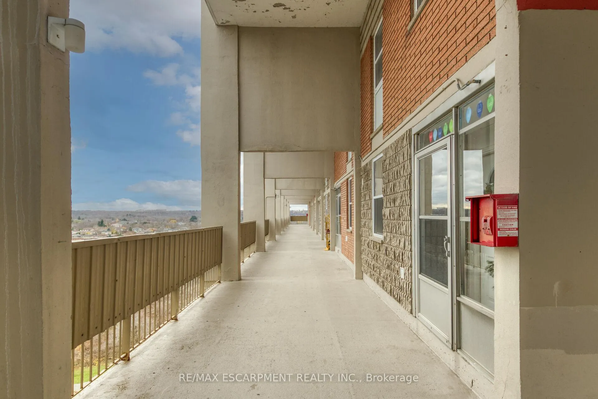 Photo 35 of Unit 826, 350 Quigley Road, Hamilton, Vincent — HOMEH