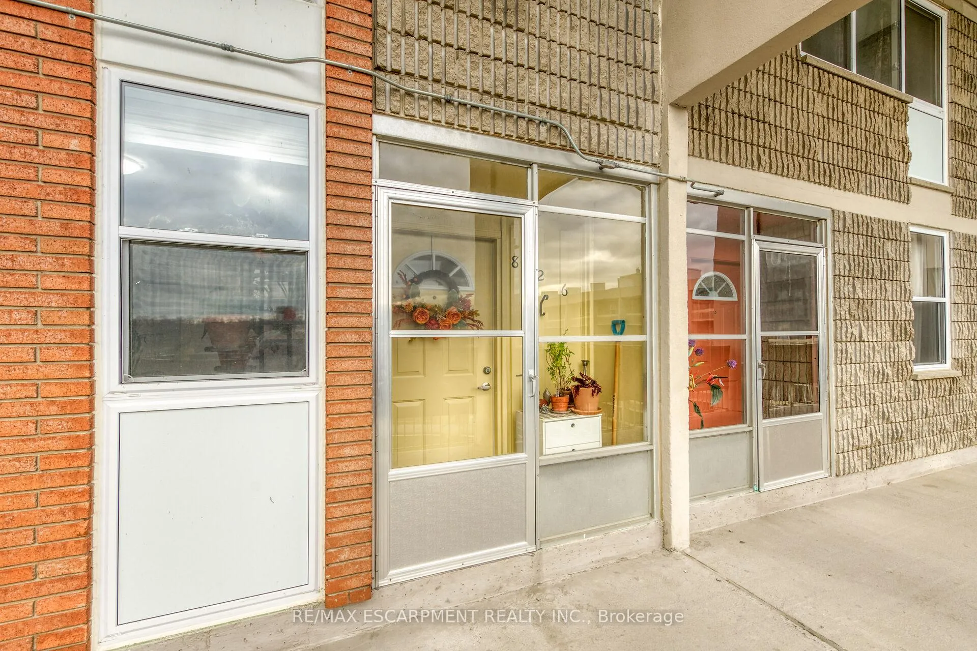 Photo 36 of Unit 826, 350 Quigley Road, Hamilton, Vincent — HOMEH
