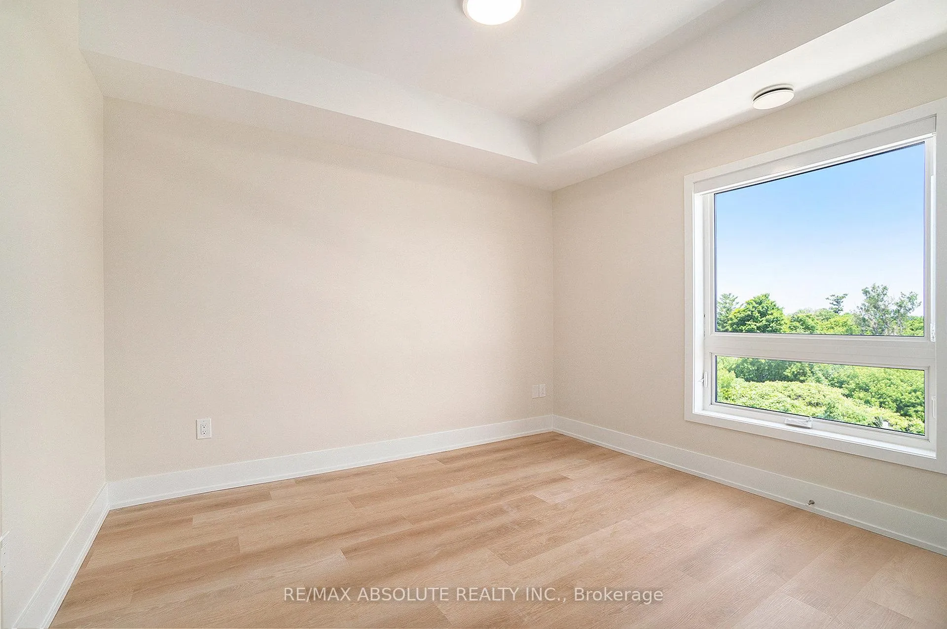 Photo 10 of Unit 308, 12 Thomas Street S, Arnprior — HOMEH