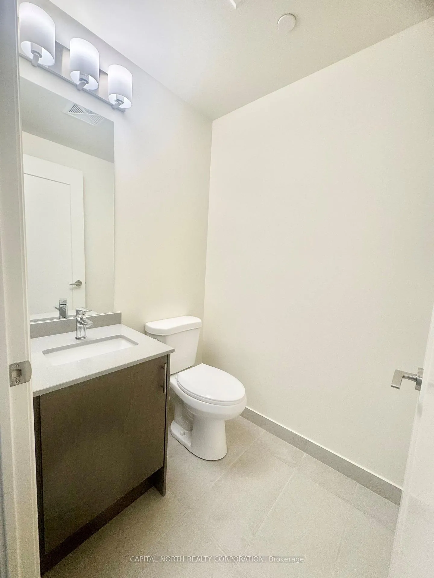 Photo 8 of Unit 803, 8960 Jane Street, Vaughan, Vellore Village — HOMEH