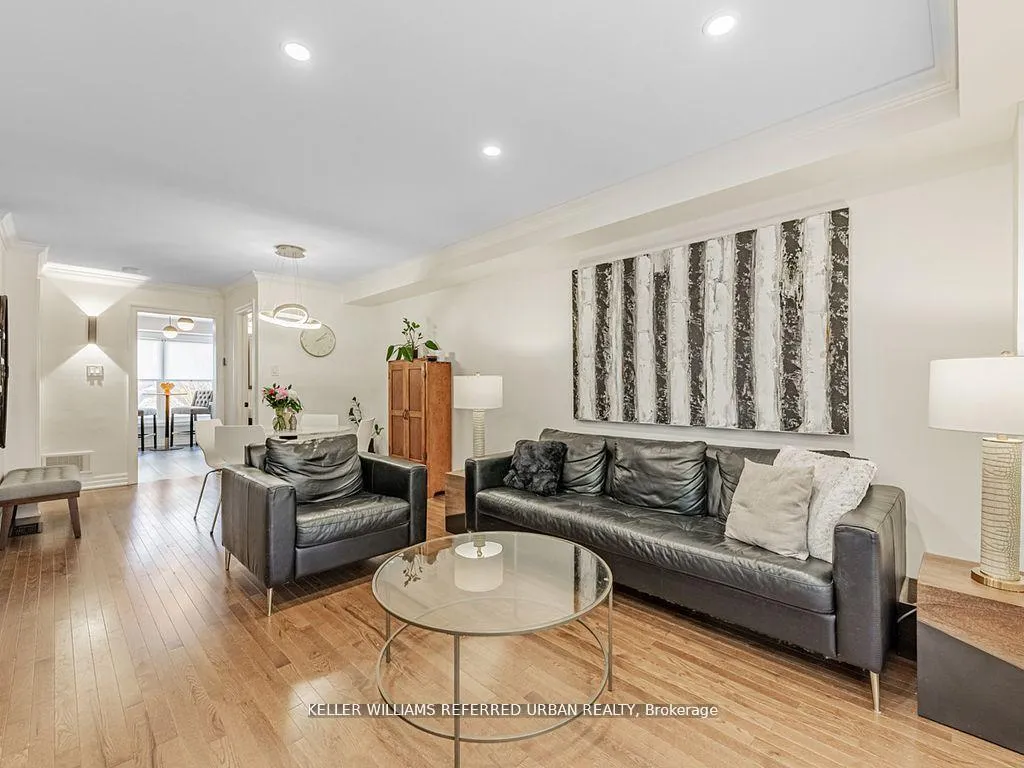 Photo 8 of 48 Wyatt Lane, Aurora, Bayview Wellington — HOMEH