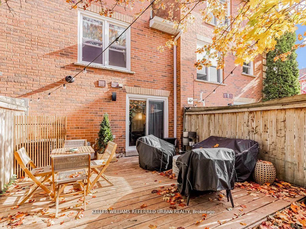 Photo 32 of 48 Wyatt Lane, Aurora, Bayview Wellington — HOMEH