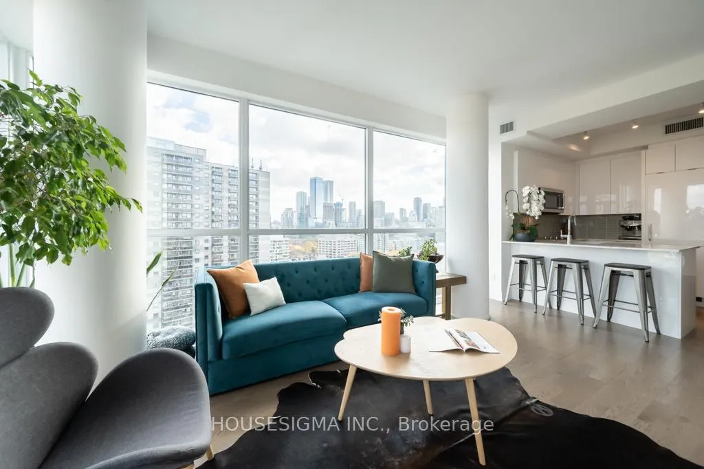 Photo 8 of Unit 1304, 181 Bedford Road, Toronto, The Annex — HOMEH