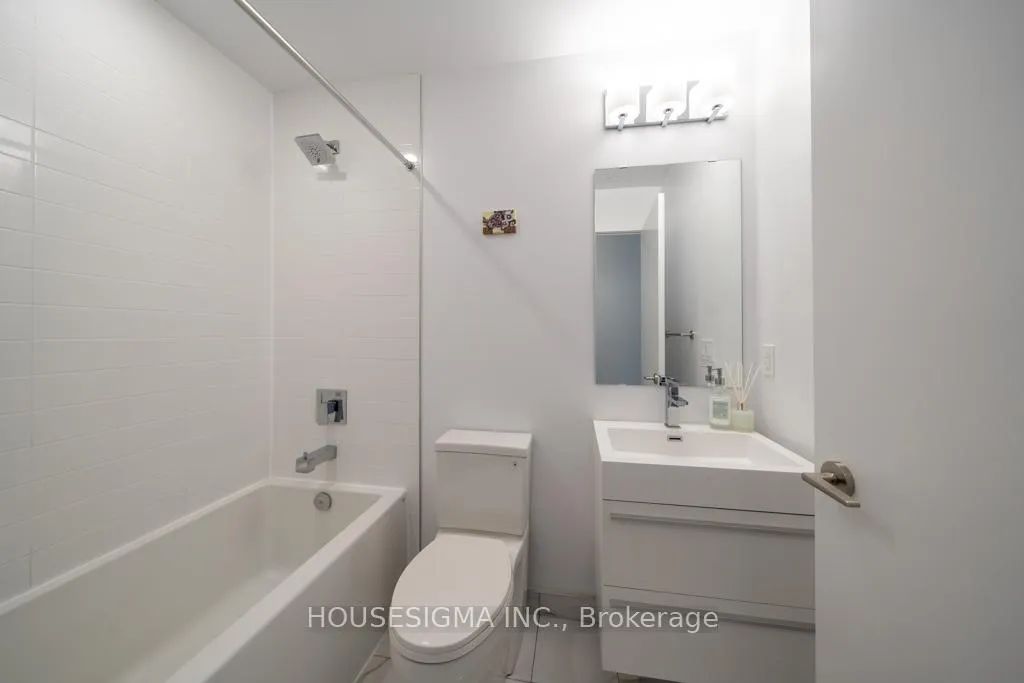 Photo 14 of Unit 1304, 181 Bedford Road, Toronto, The Annex — HOMEH