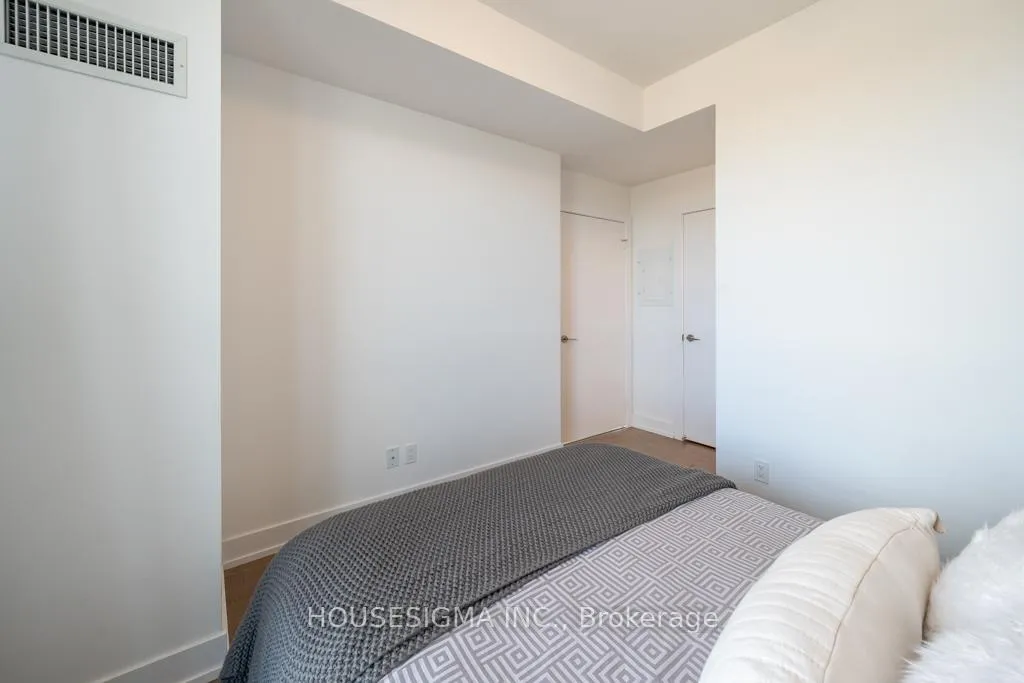 Photo 31 of Unit 1304, 181 Bedford Road, Toronto, The Annex — HOMEH