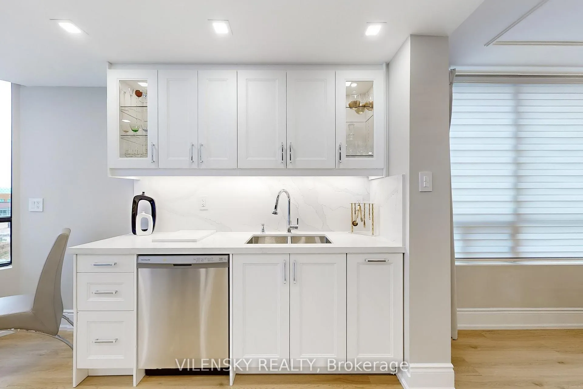 Photo 17 of Unit 514, 7460 Bathurst Street, Vaughan, Brownridge — HOMEH