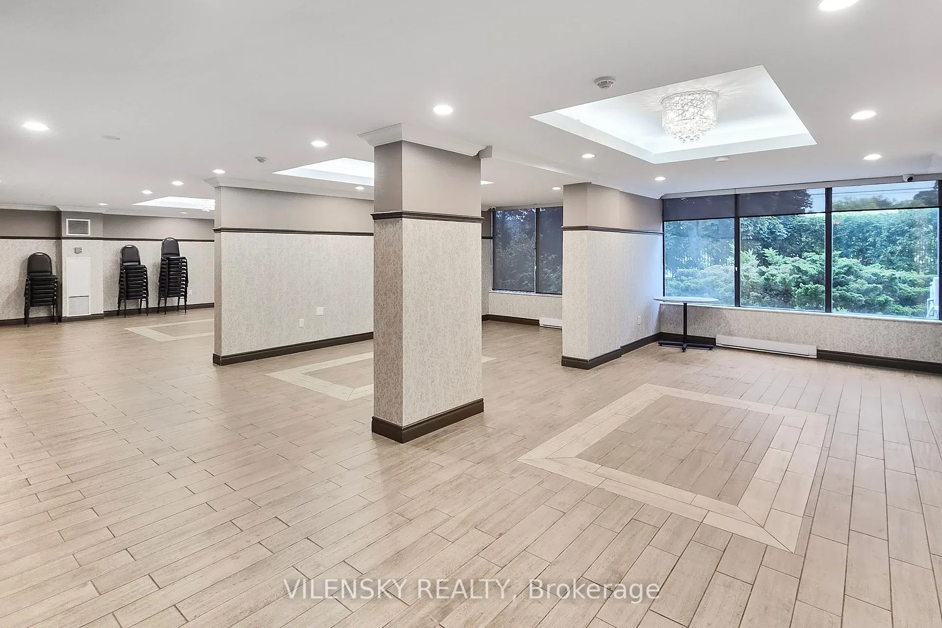 Photo 35 of Unit 514, 7460 Bathurst Street, Vaughan, Brownridge — HOMEH