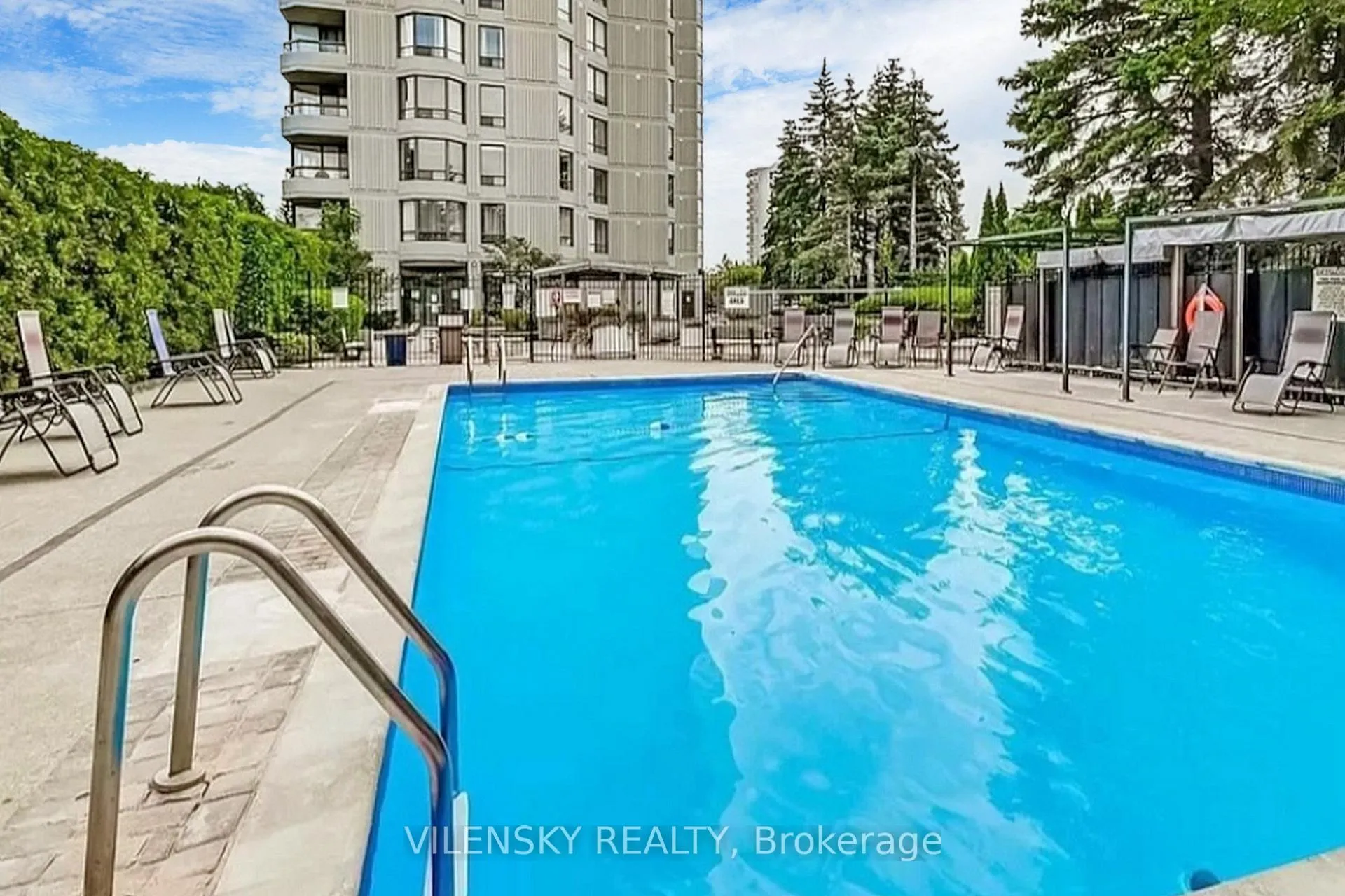 Photo 40 of Unit 514, 7460 Bathurst Street, Vaughan, Brownridge — HOMEH