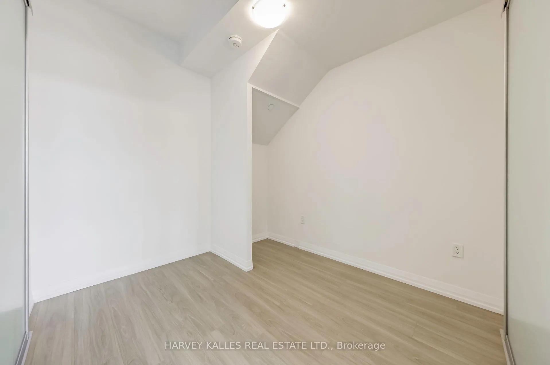 Photo 16 of Unit TH115, 50 Dunfield Avenue, Toronto, Mount Pleasant West — HOMEH