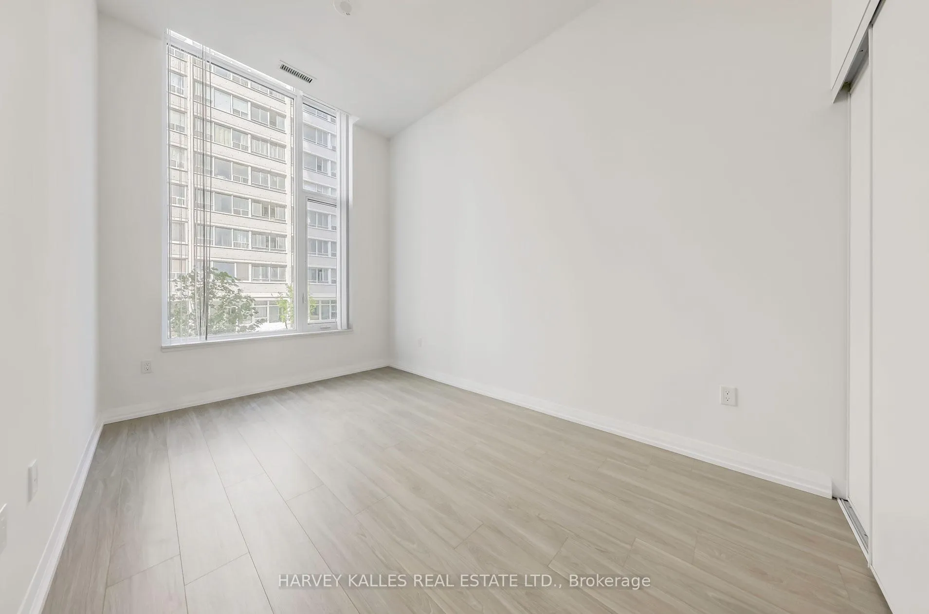 Photo 18 of Unit TH115, 50 Dunfield Avenue, Toronto, Mount Pleasant West — HOMEH