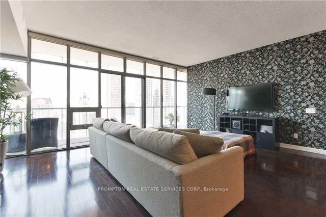 Photo 8 of Unit 2606, 33 Charles Street, Toronto, Church-Yonge Corridor — HOMEH