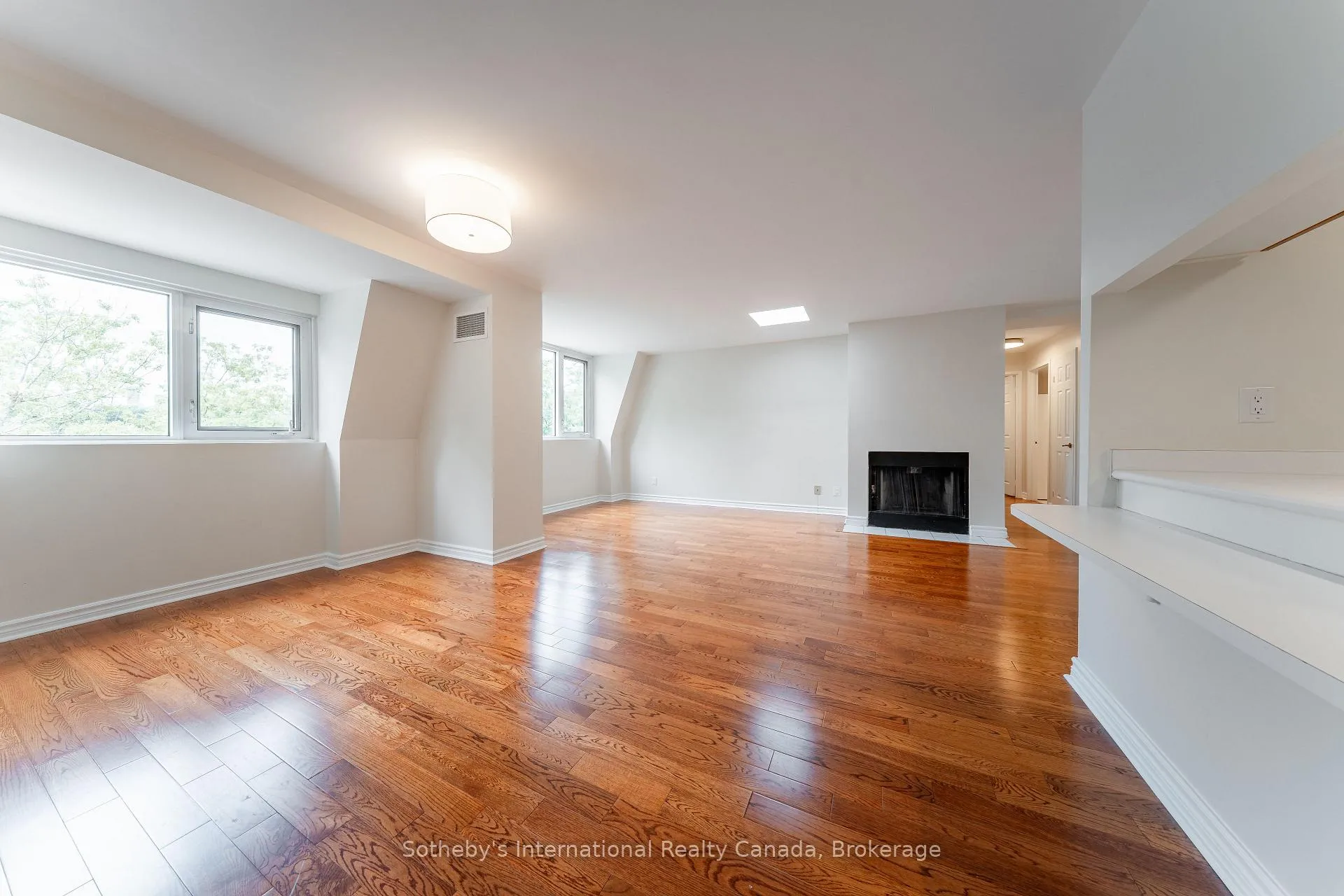 Photo 12 of Unit 508, 356 McRae Drive, Toronto, Leaside — HOMEH